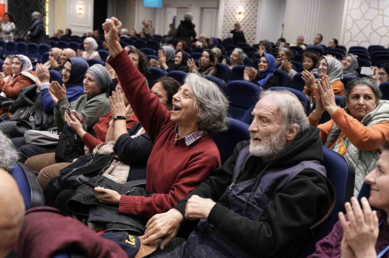 Üsküdar Belediyesi’nden “Kadına Yönelik Şiddete Karşı Farkındalık Etkinliği”