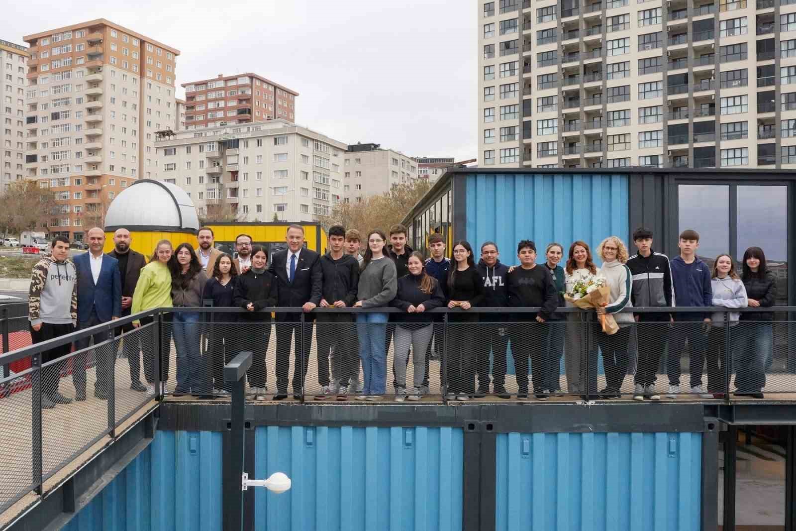 Erasmus öğrencileri Aziz Sancar Bilim ve Sanat Merkezi’nde