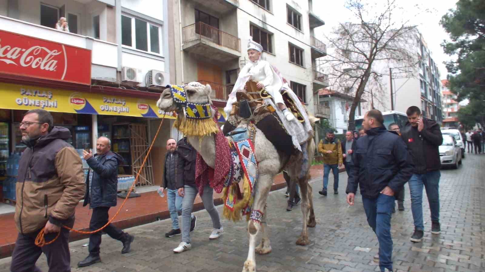 Balıkesir’de develi sünnet geleneği devam ediyor