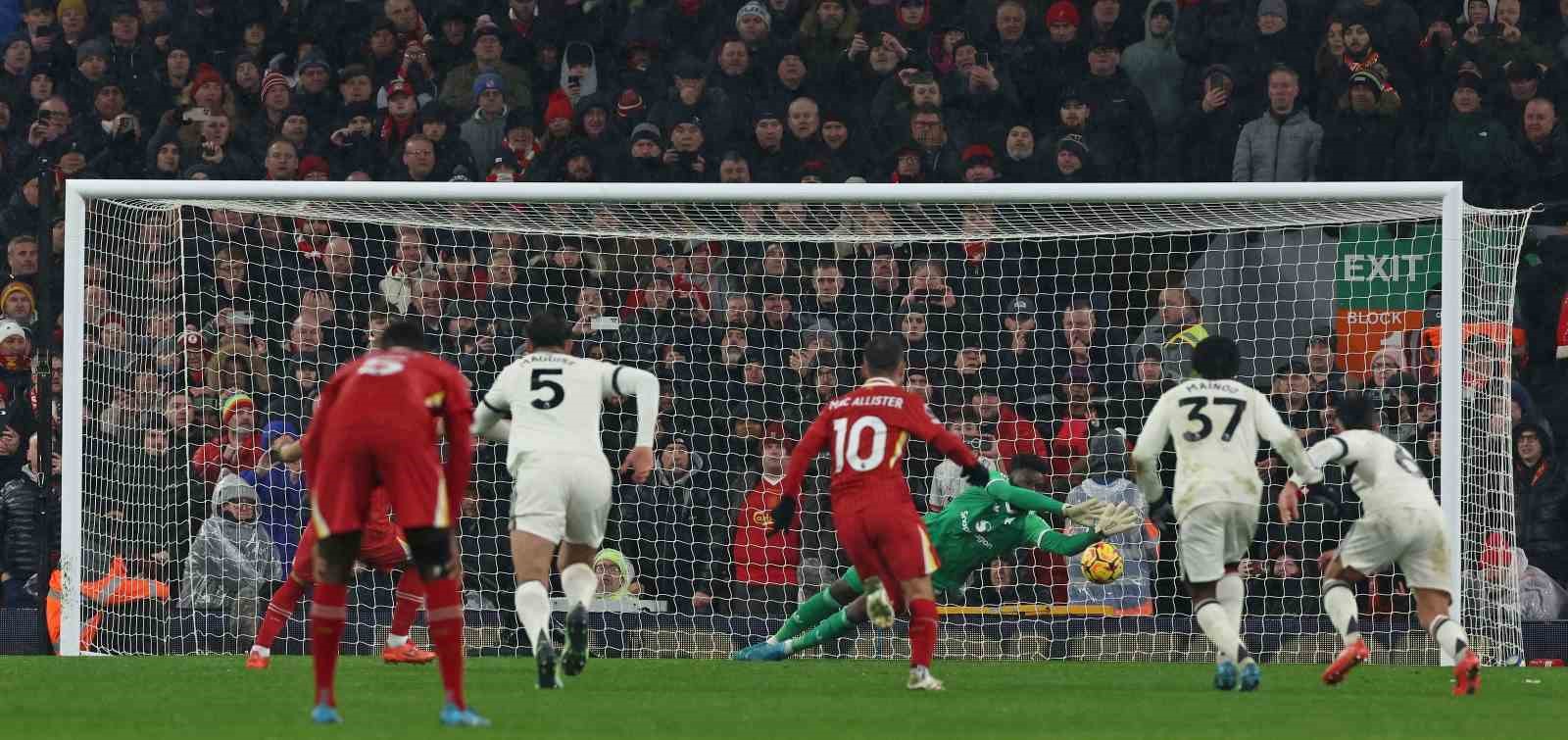 Liverpool’a Manchester United çelmesi