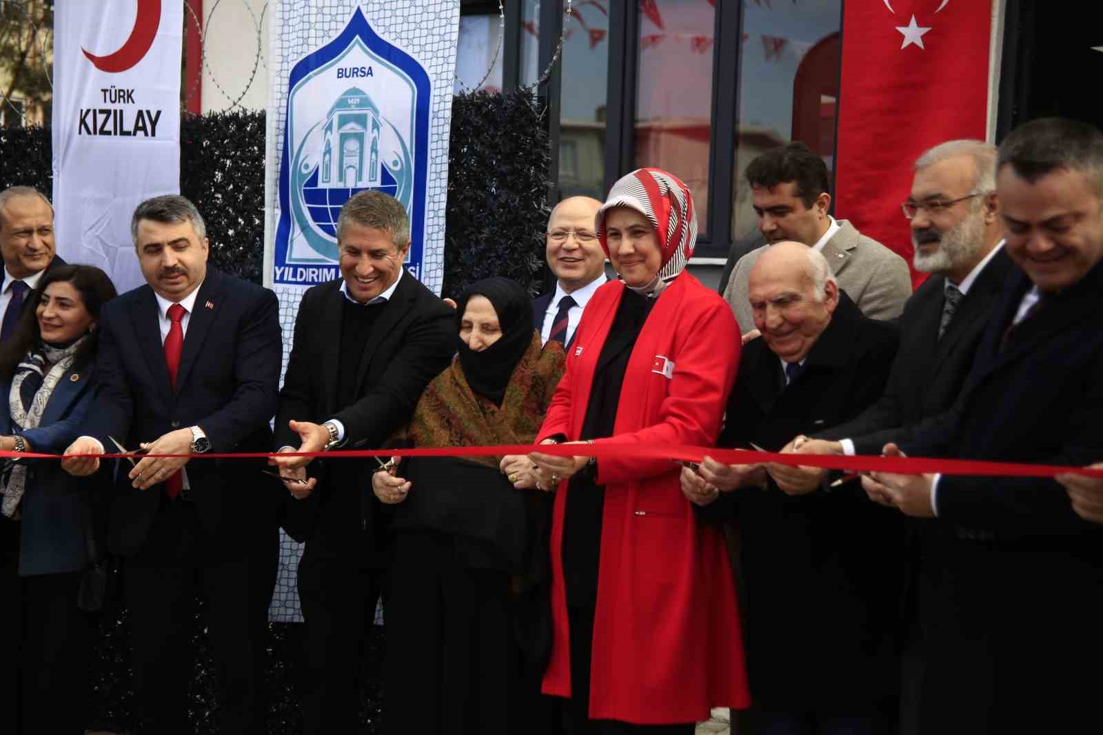 Türk Kızılay 45’inci aşevini Bursa’da açtı