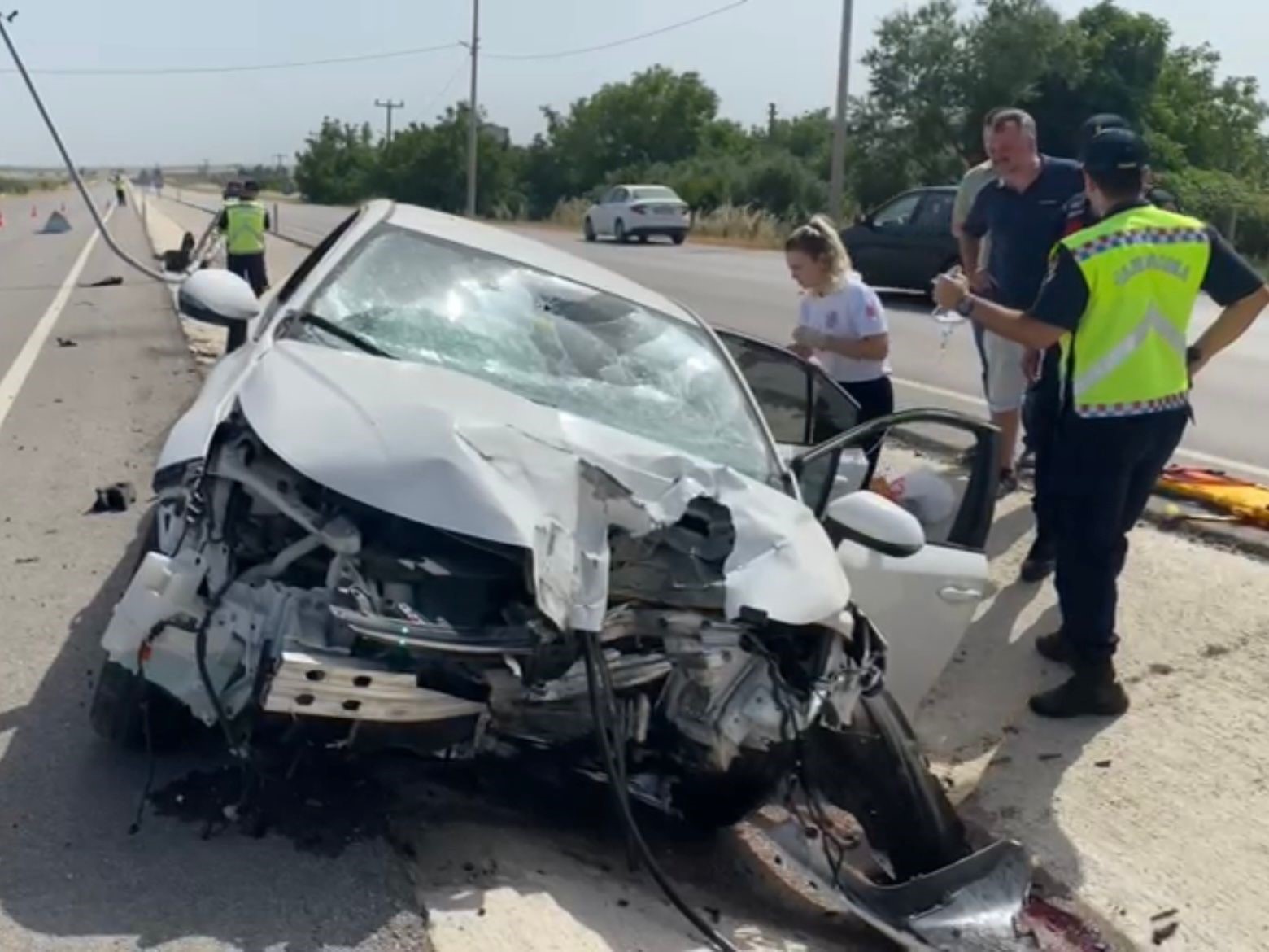 Gönen’de tek taraflı trafik kazası: 1 yaralı