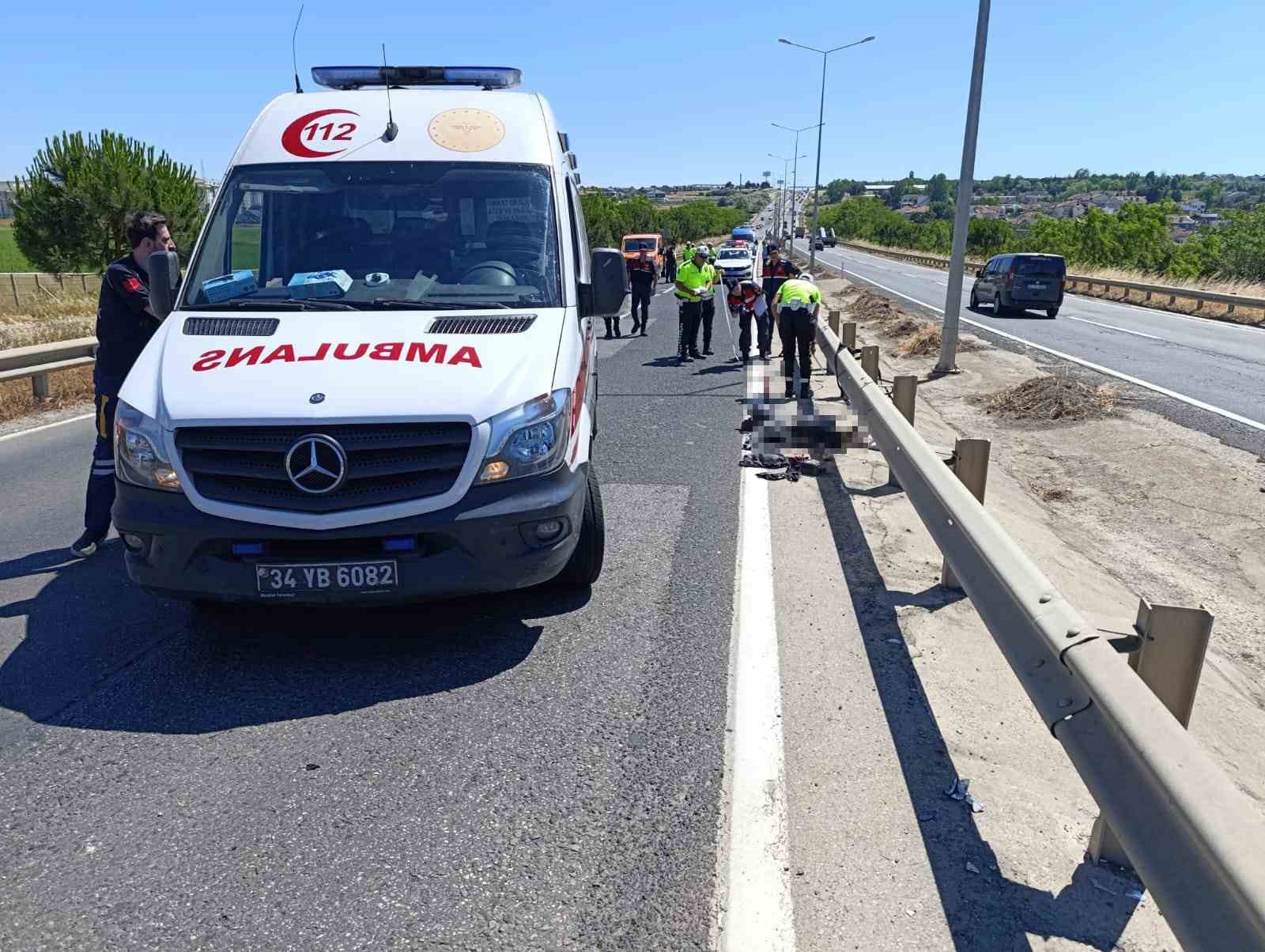 Silivri’de feci kaza: Bariyerlere çarpan motosiklet sürücüsü hayatını kaybetti