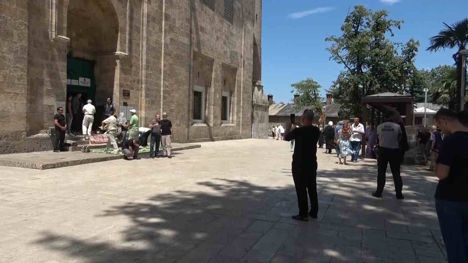 15 Temmuz Şehitleri için Ulucamii’de Kuran-ı Kerim okundu