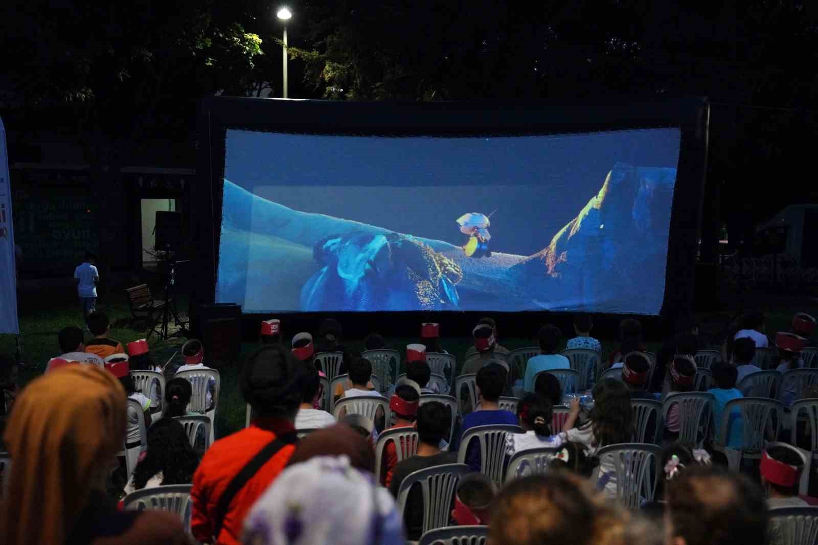 Beyoğlu’nda açık hava film gösterimleri başlıyor