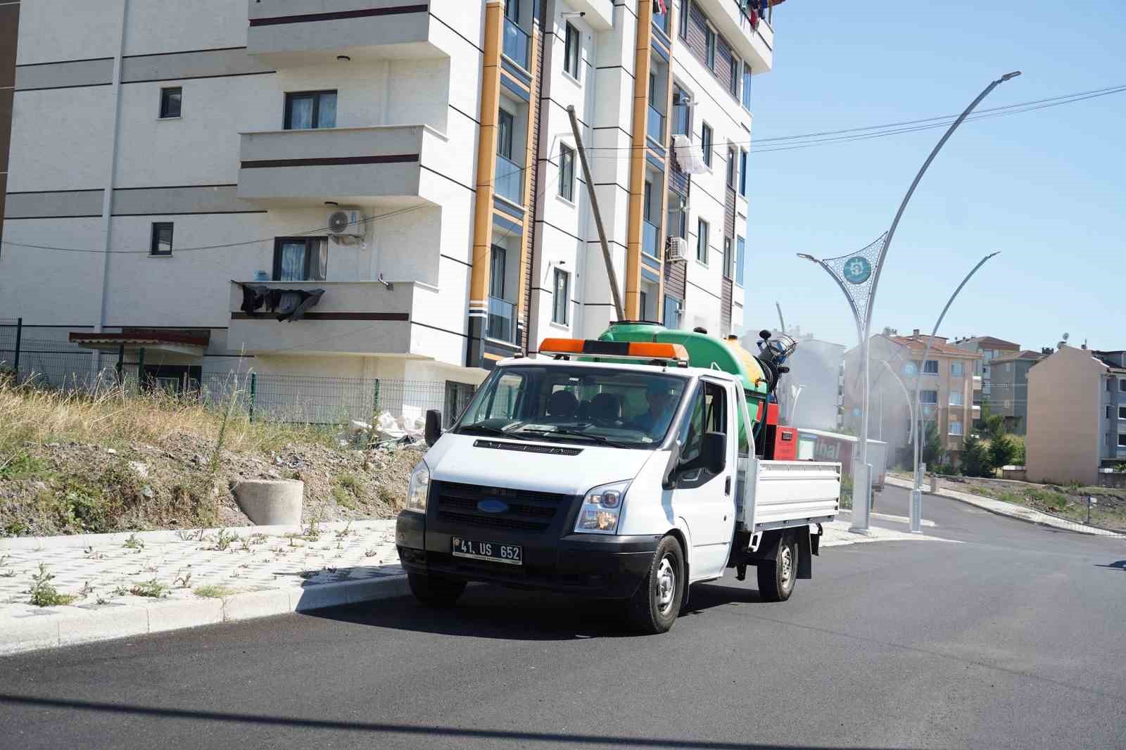 Çayırova’da vektörle mücadele sürüyor