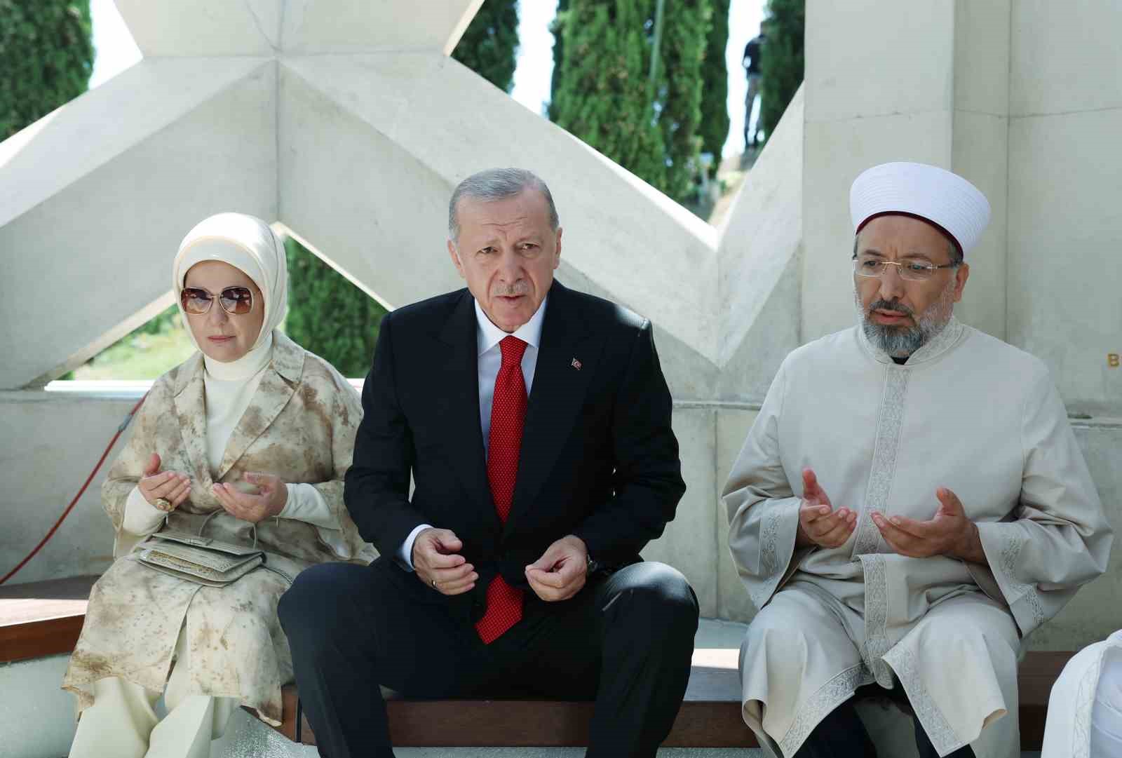 Cumhurbaşkanı Erdoğan: "15 Temmuz’a ‘oyun’ diyenleri kıyamete kadar affetmeyeceğiz"