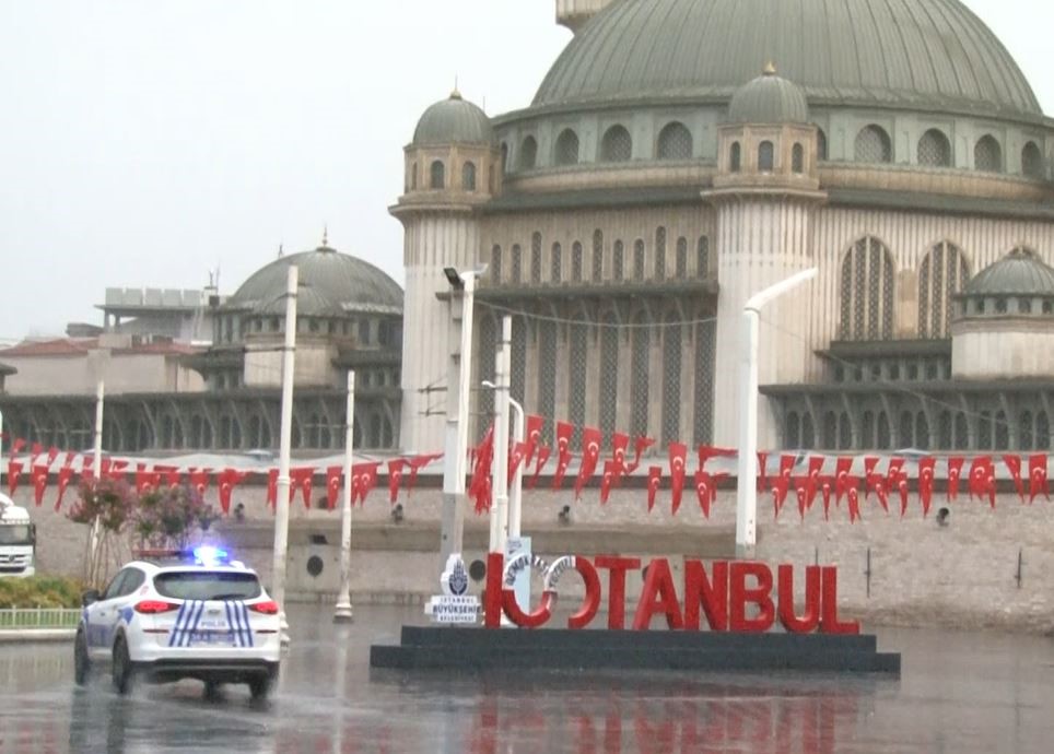 İstanbul’da yağmur etkisini sürdürdü