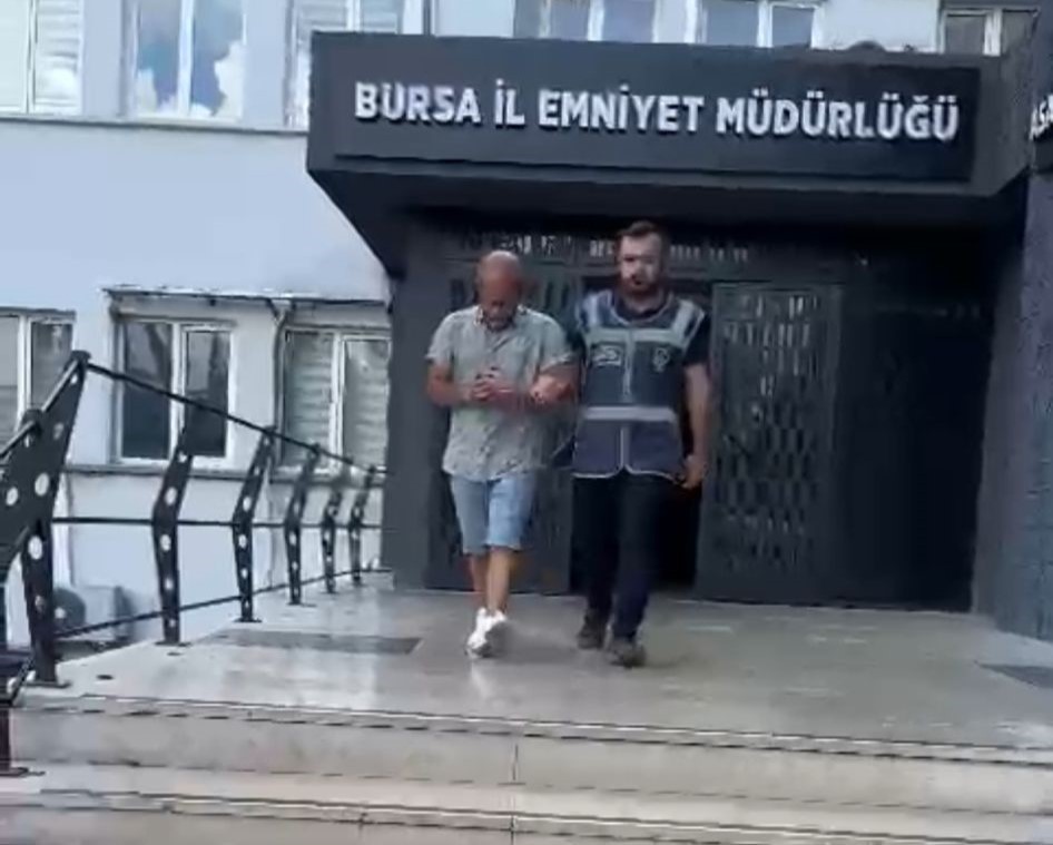 Sahte kimlikle sevgilisini bile kandıran hırsızı polis yakaladı