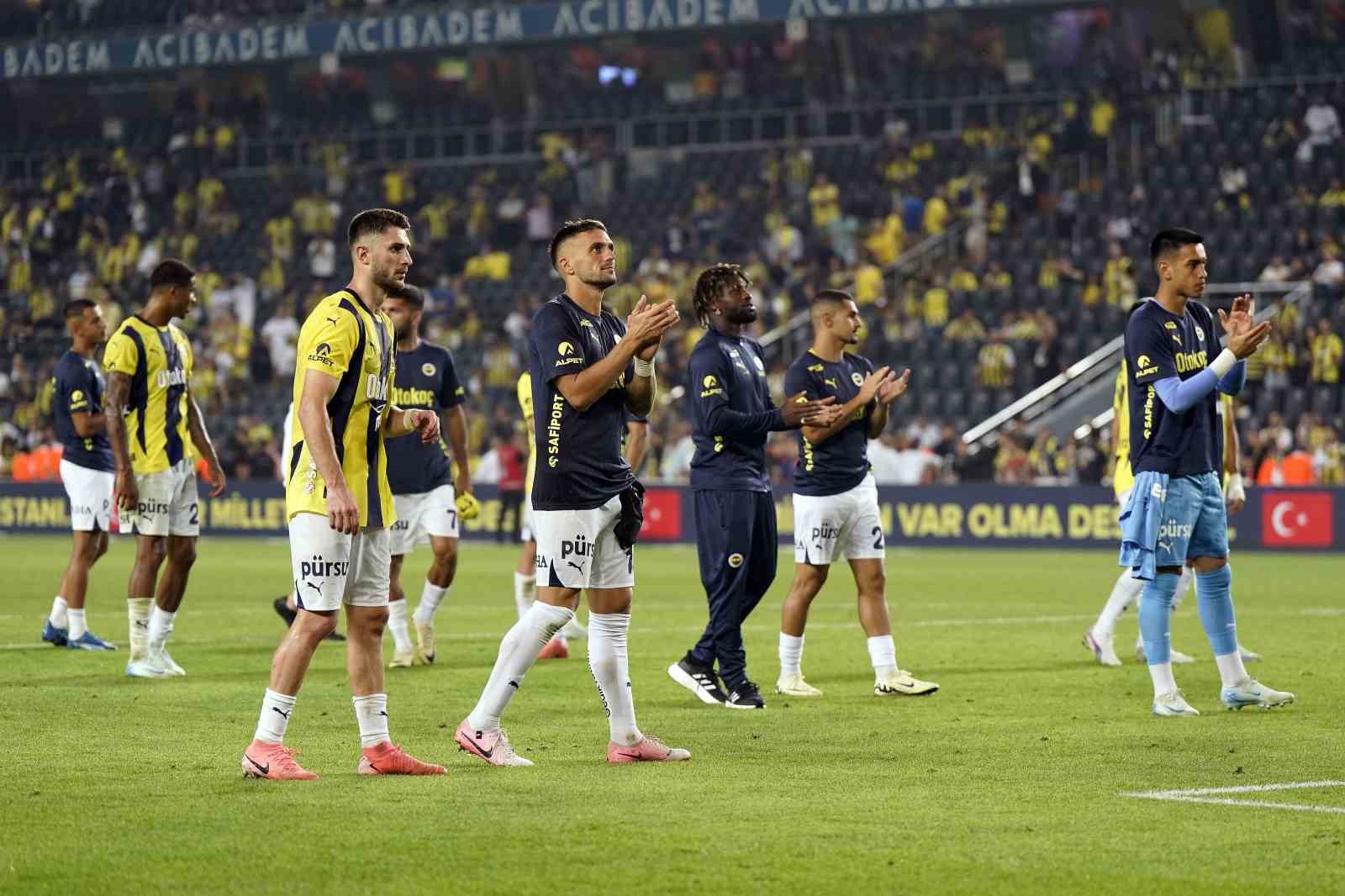 Fenerbahçe yenilmezlik serisini 31 maça çıkardı