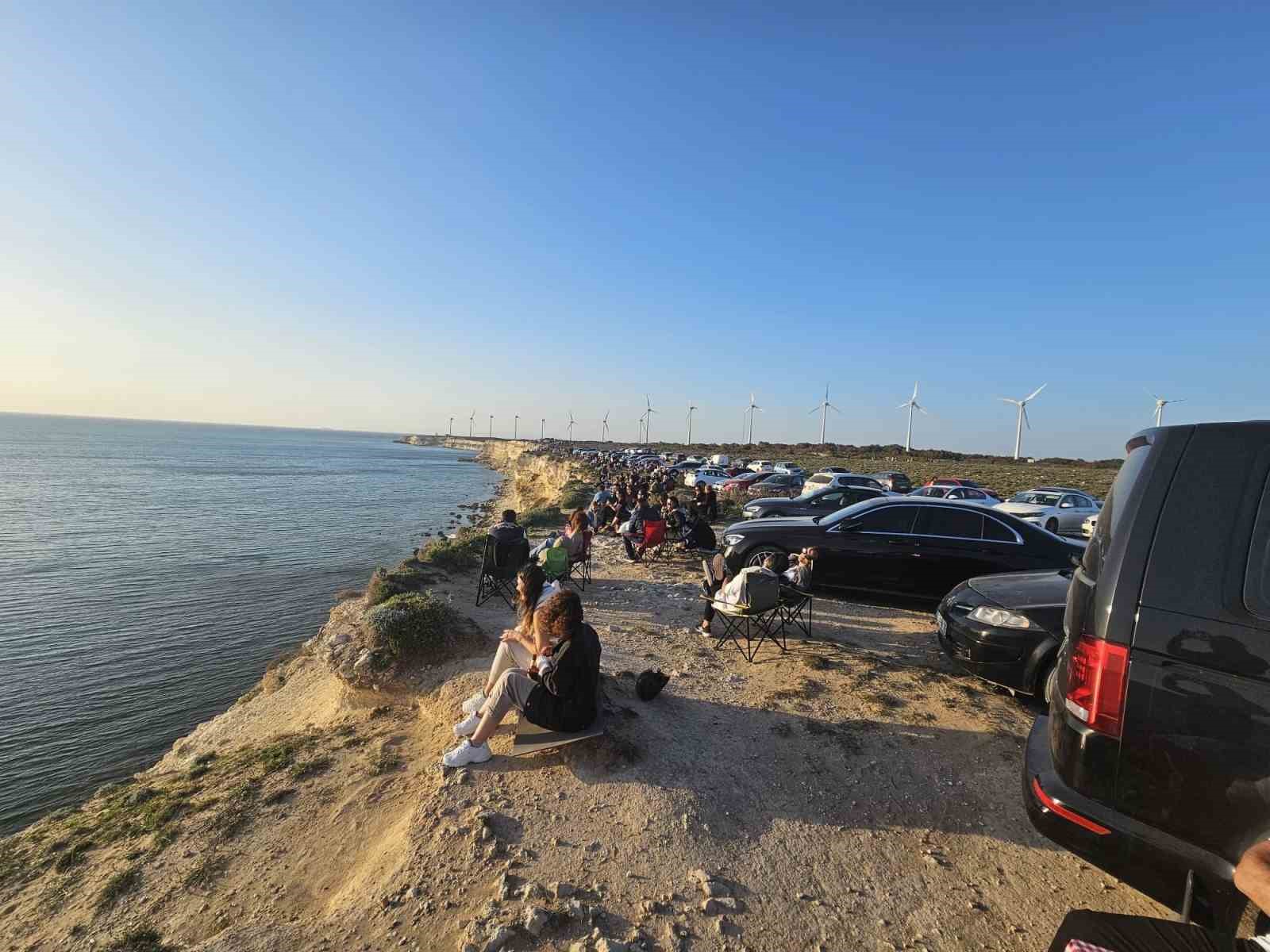 Turizm merkezi Bozcaada’da yangın riski nedeniyle Polente Feneri’ne girişler yasaklandı