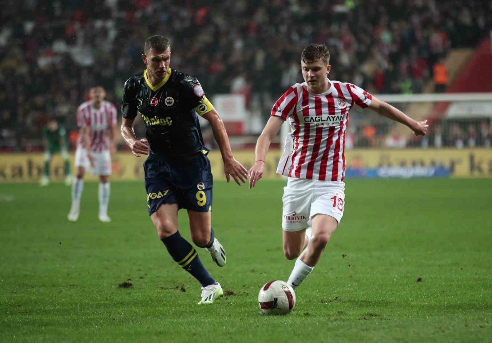 Antalyaspor ile Fenerbahçe 57. randevuda