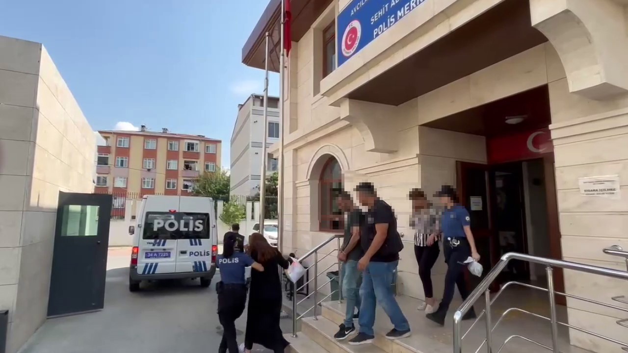 Avcılar’da  bebeği çöp konteynerina atan anne adliyeye sevk edildi