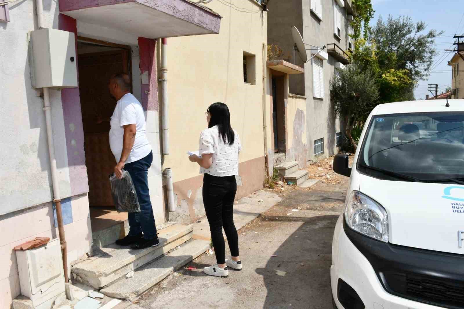 Balıkesir Büyükşehir’in desteğiyle öğrencilerin yüzü gülüyor