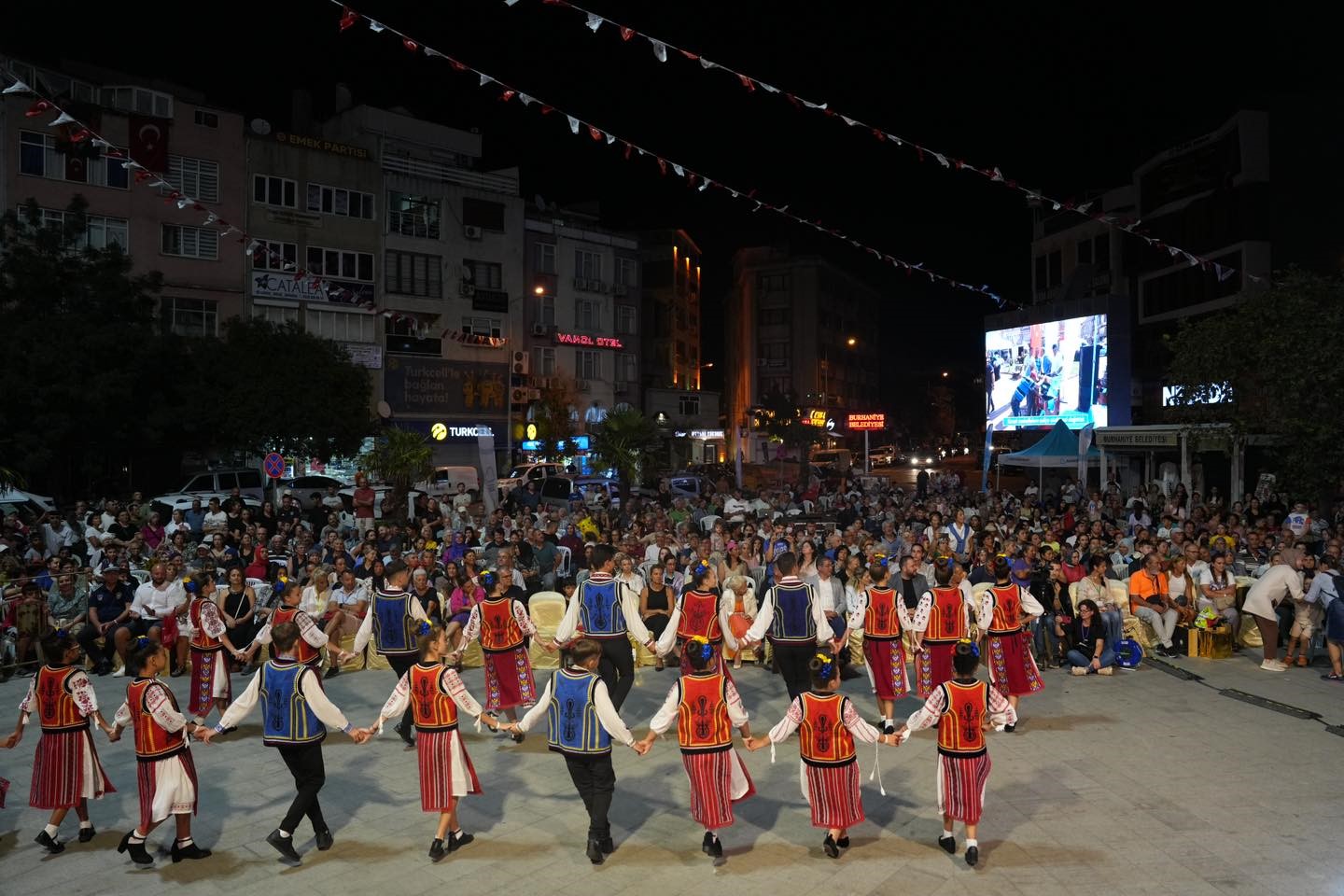 Burhaniye’de kurtuluş coşkusu