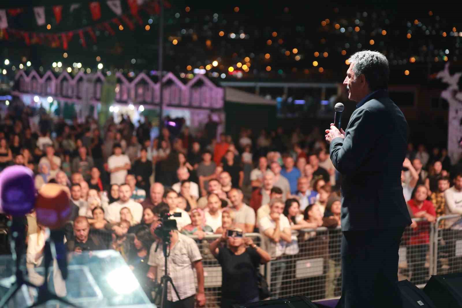 Dünyanın en kaliteli zeytini için coşkulu festival