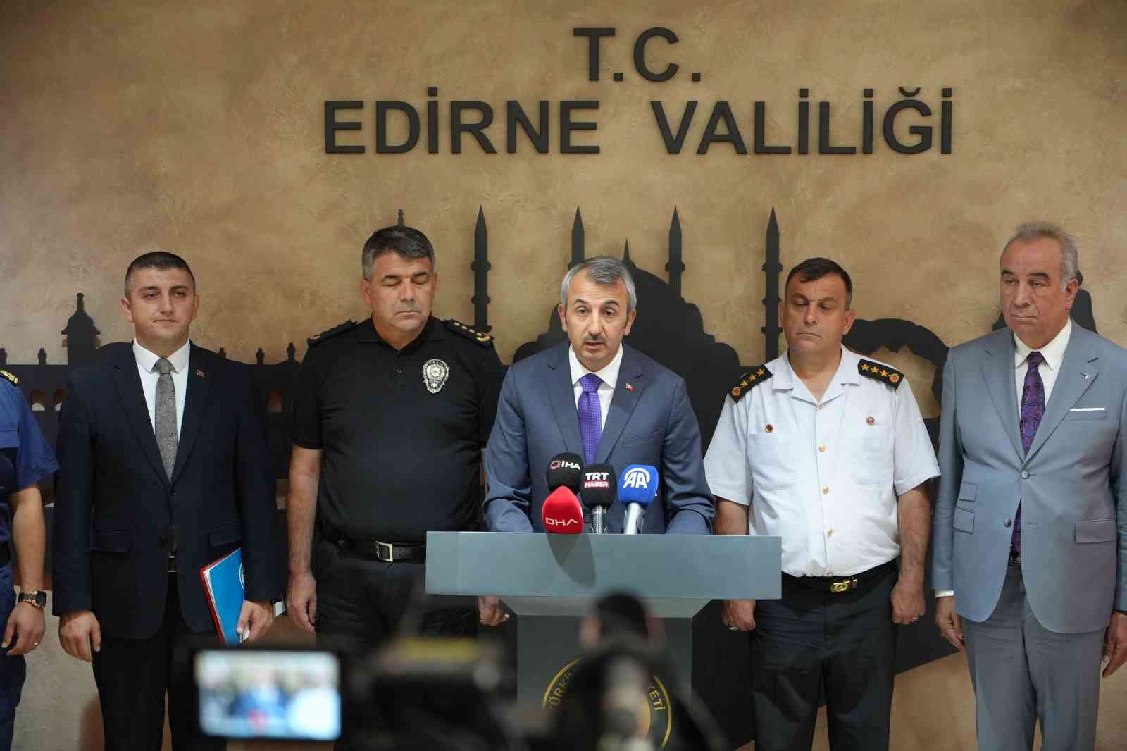 Edirne’de 3 tondan fazla uyuşturucu ele geçirildi