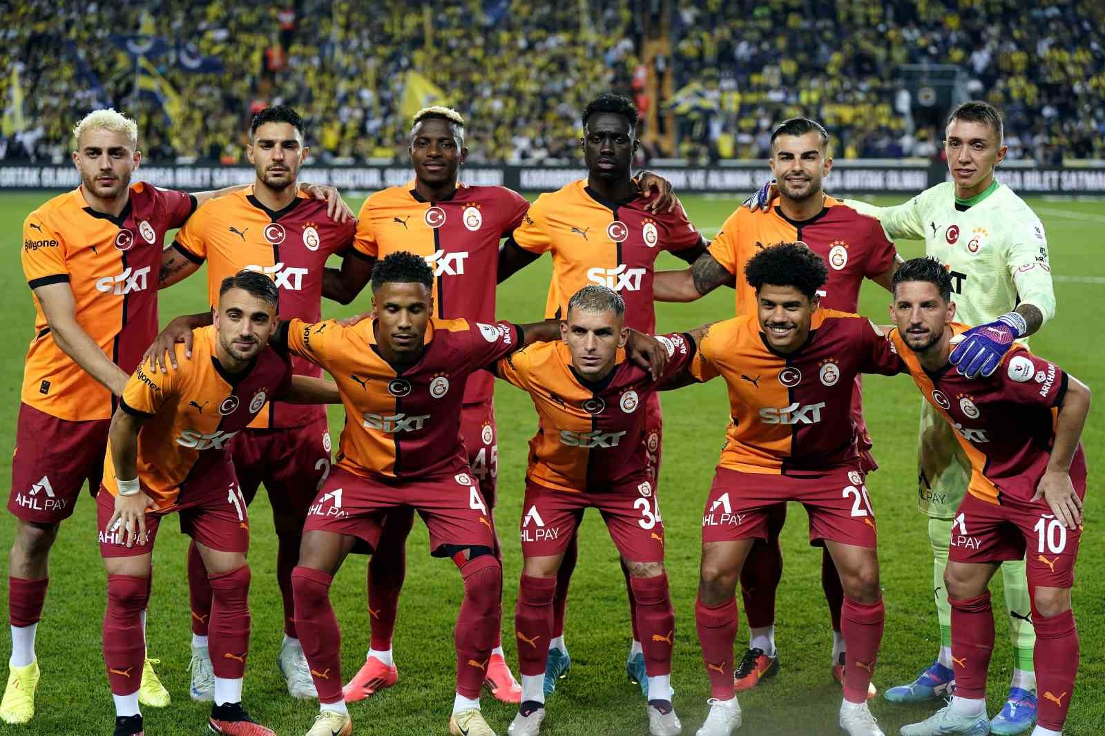 Galatasaray’da 2 değişiklik