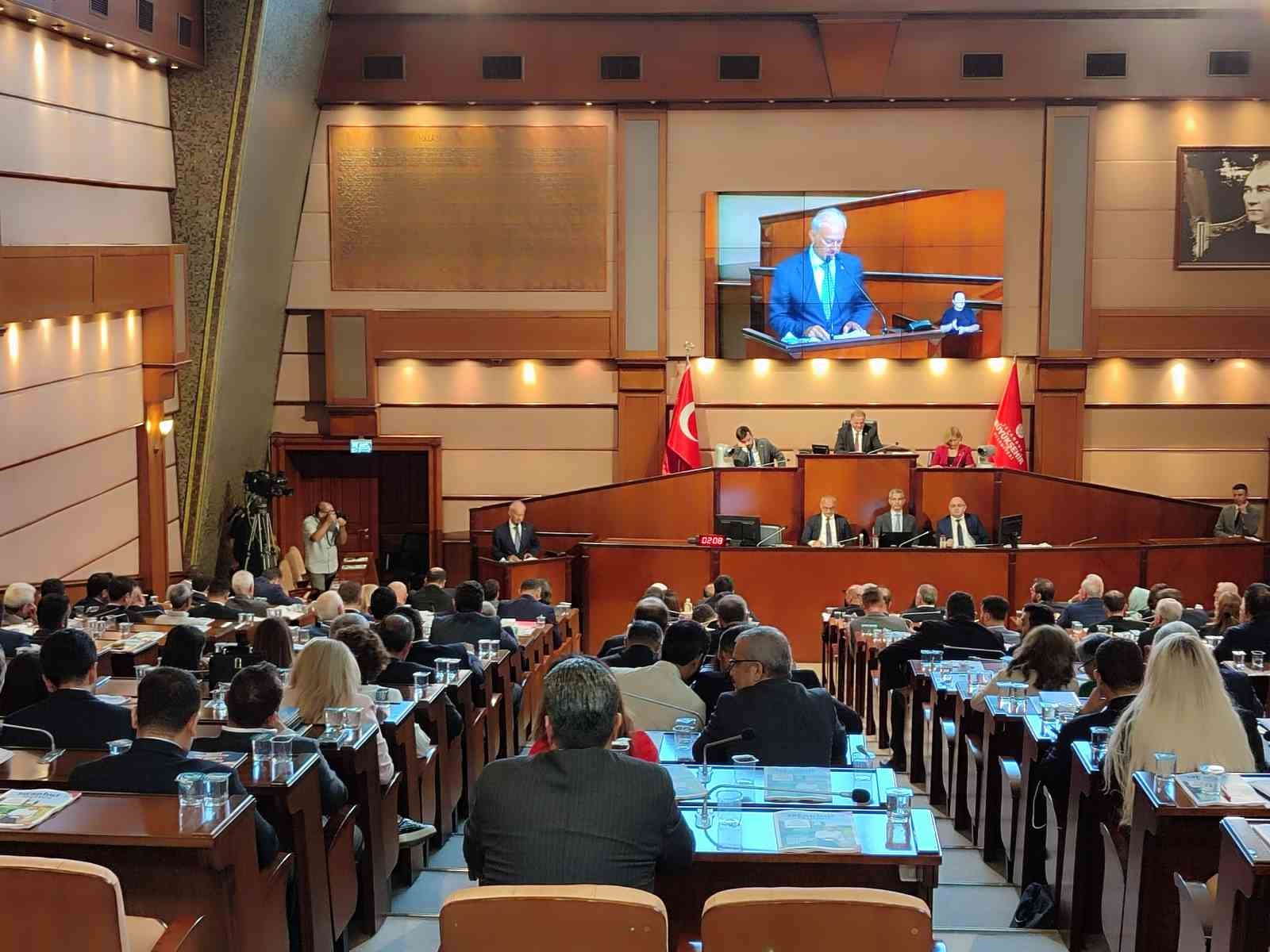 İBB Meclisi’nde Vaniköy’deki kaçak yapılar konuşuldu