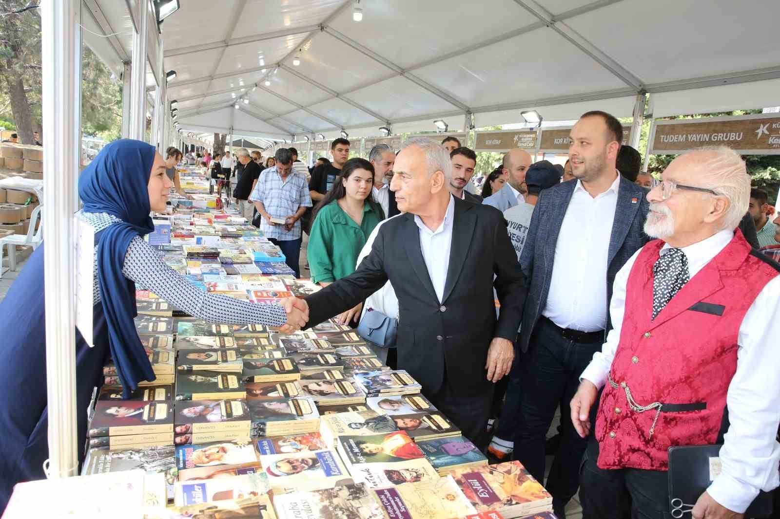 İstanbul’da 2. Küçükçekmece Kitap Günleri başladı