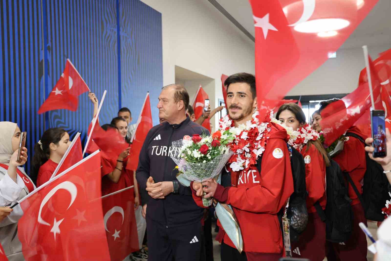 Metin Şahin: "Rekorları kırdık, tarih yazdık"