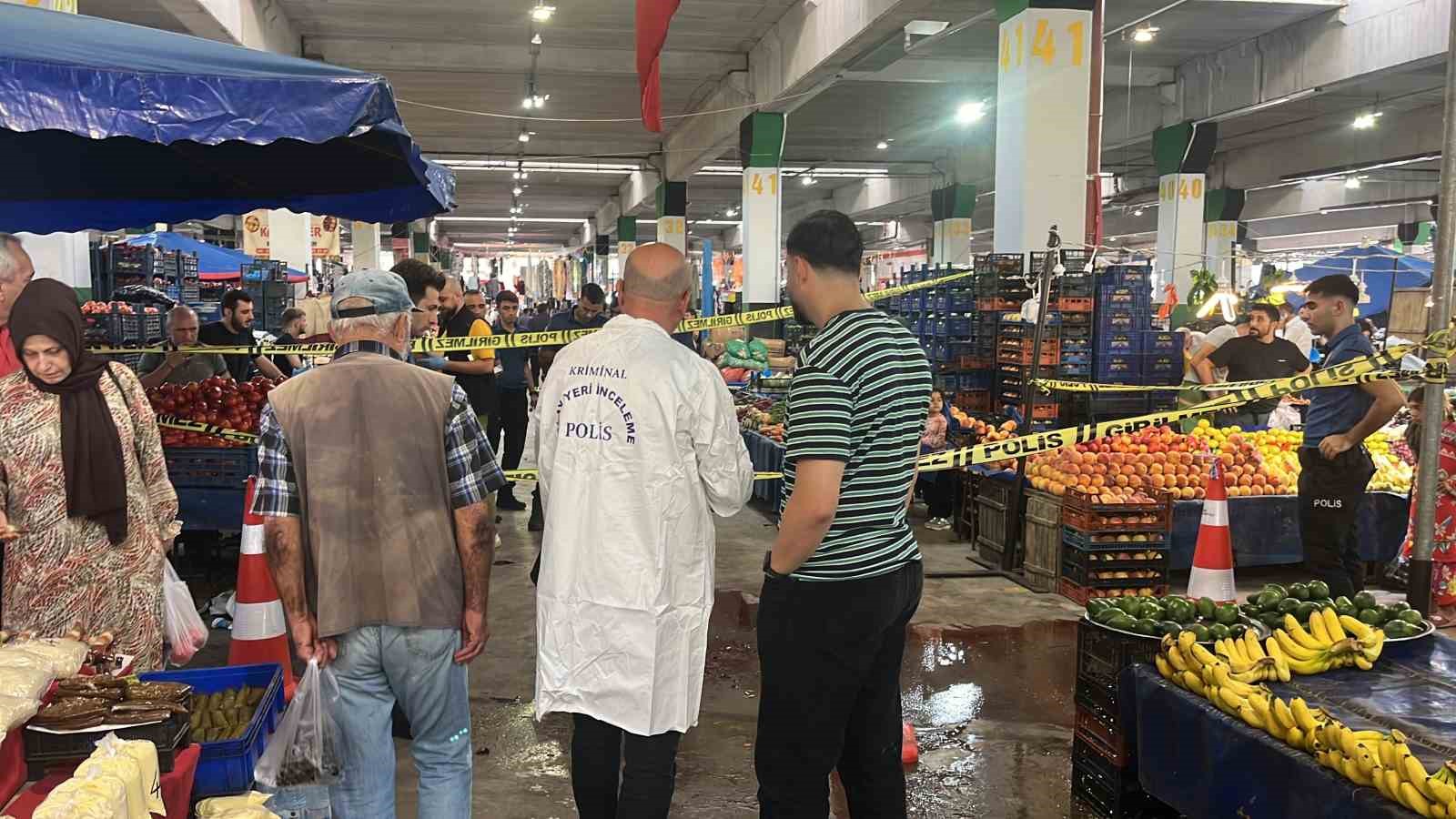 Pazarcı esnafını kalbinden bıçaklayarak öldüren saldırgan yakalandı