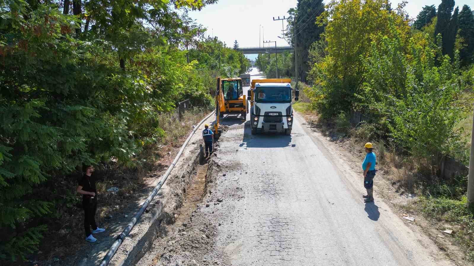 Sakarya Büyükşehir 4 mahallenin içme suyunu sondajla yerin altından çıkardı