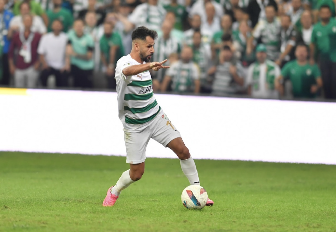 TFF 3. Lig: Bursaspor: 3 - Tokat Belediye Plevne Spor: 0