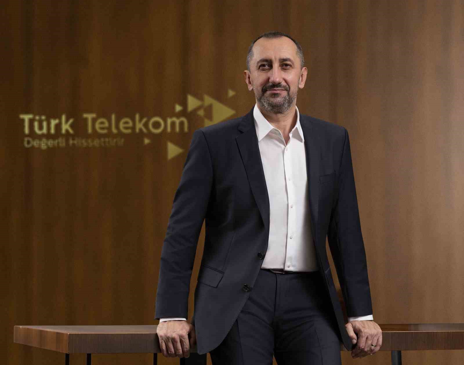 Türk Telekom ’TahtApp’ ile az gören çocukların eğitimine destek olmaya devam ediyor