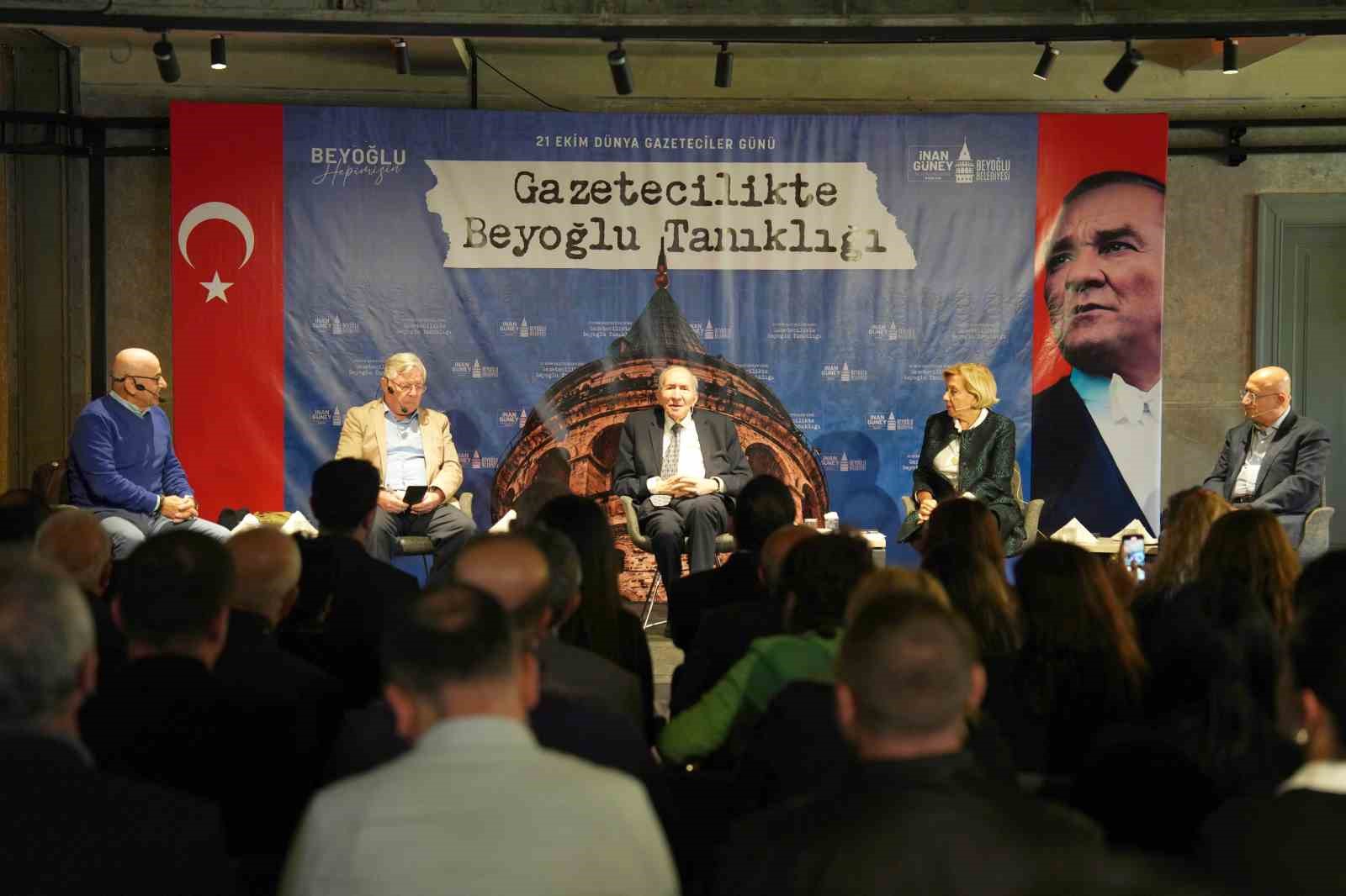 Beyoğlu’nda “Gazetecilikte Beyoğlu Tanıklığı” paneli düzenlendi