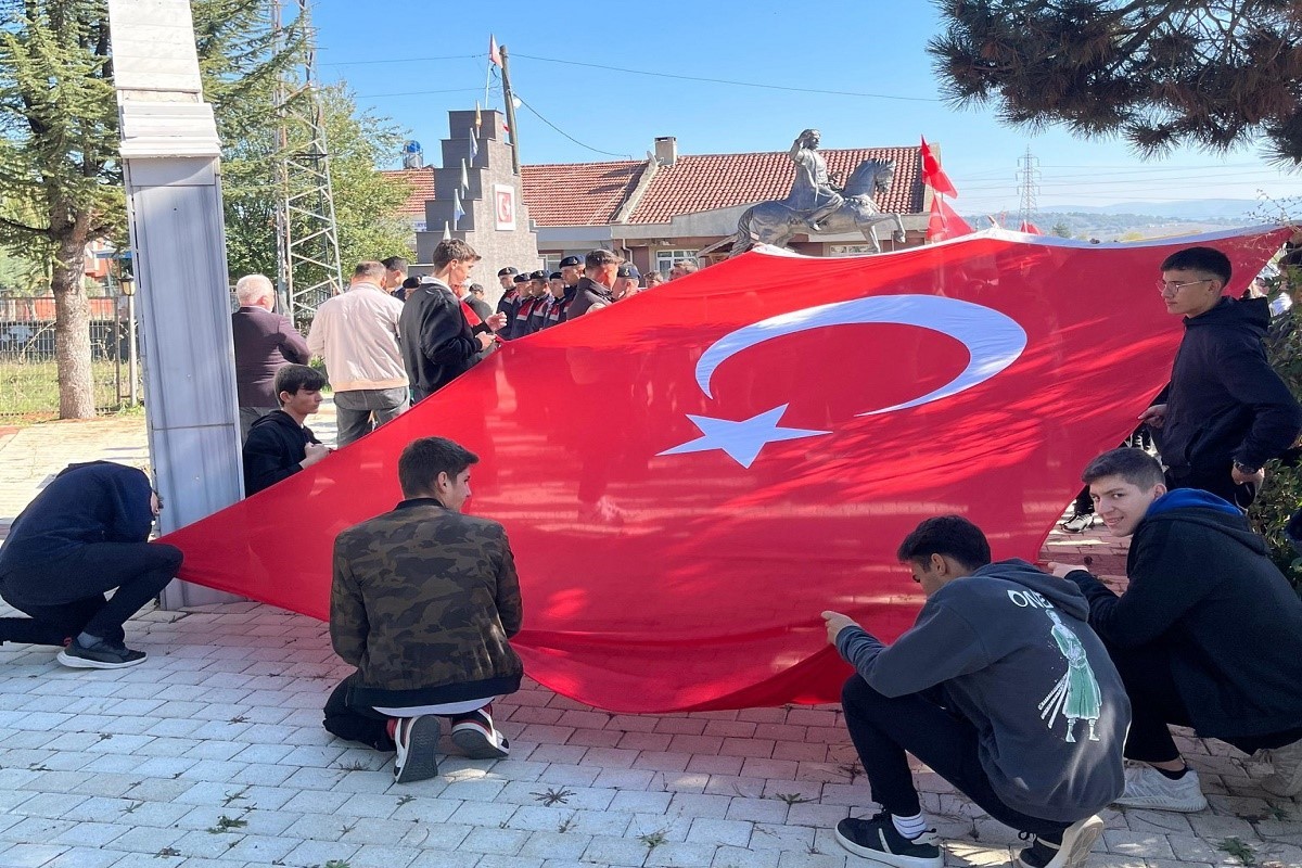 Bilecik’te Kahramankazan şehitleri için yürüyüş düzenlendi