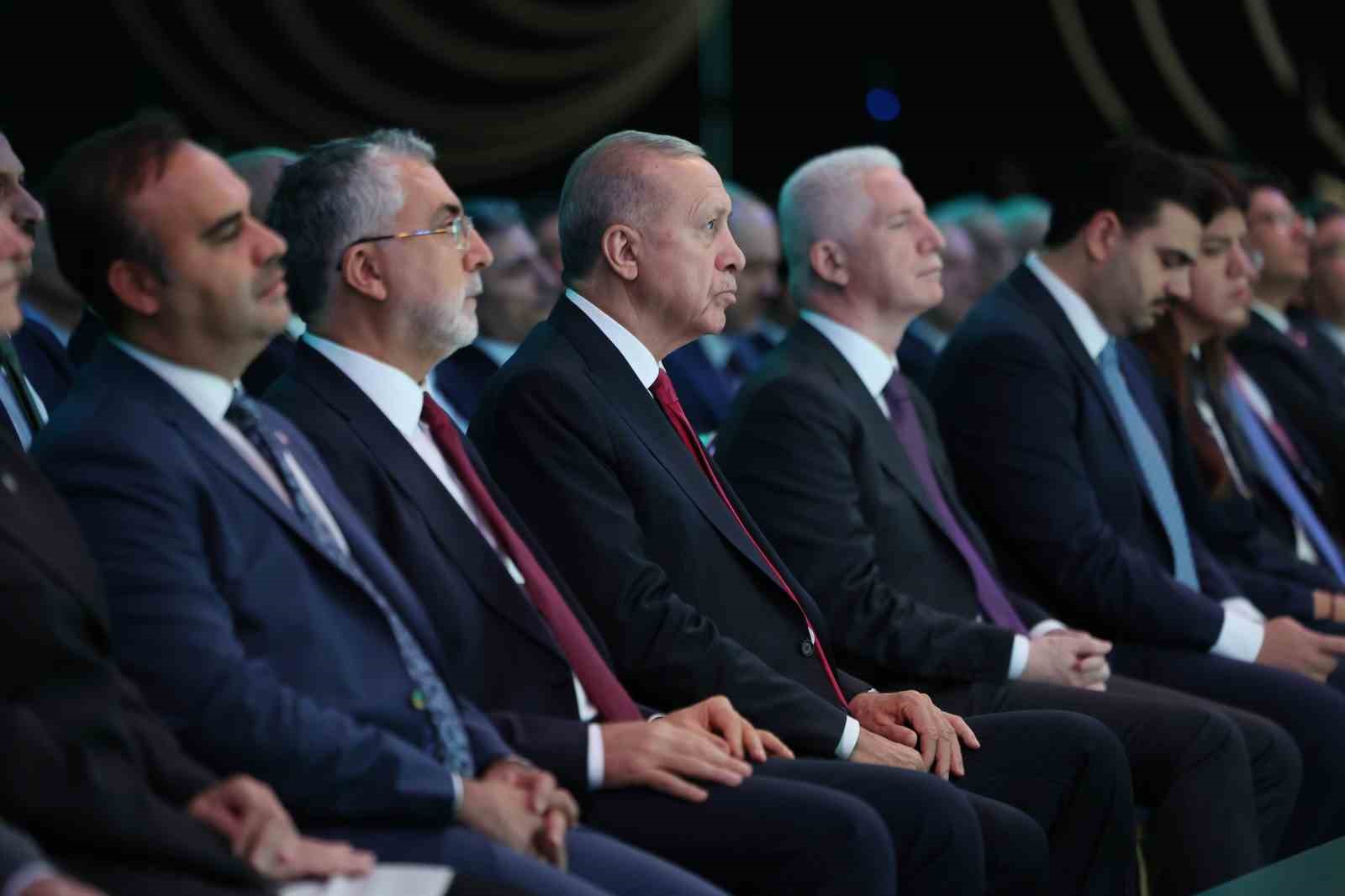 Cumhurbaşkanı Erdoğan: "Mali disiplinden asla taviz vermiyoruz"