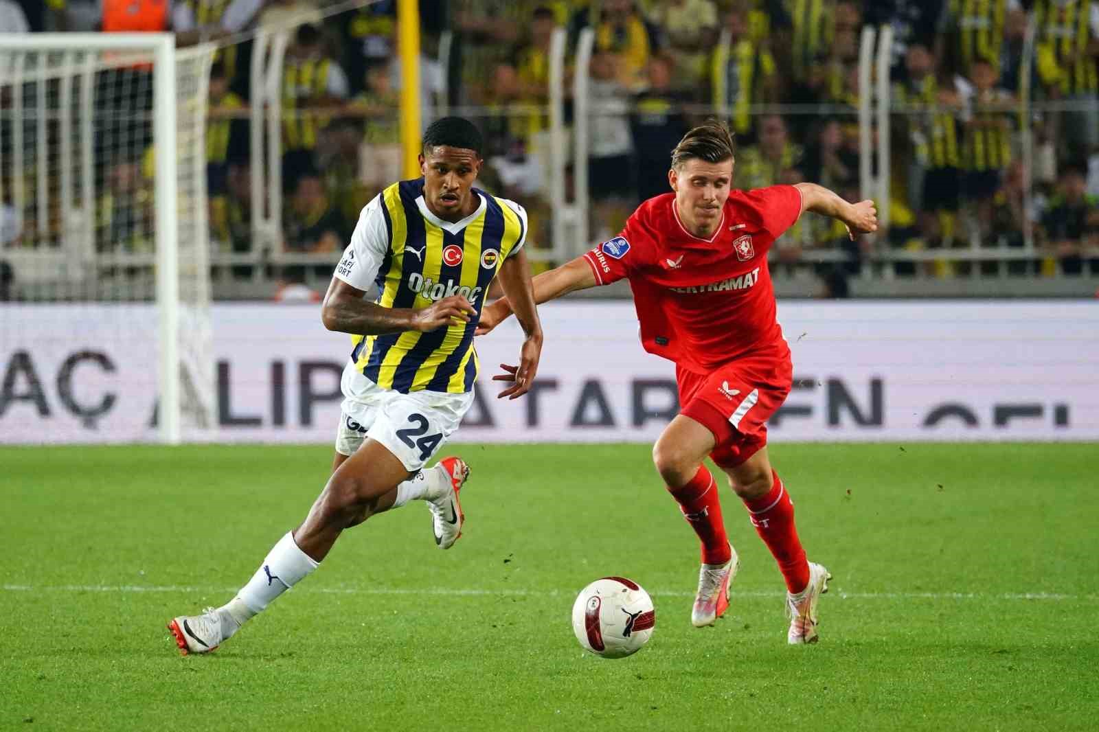 Fenerbahçe, Twente deplasmanında