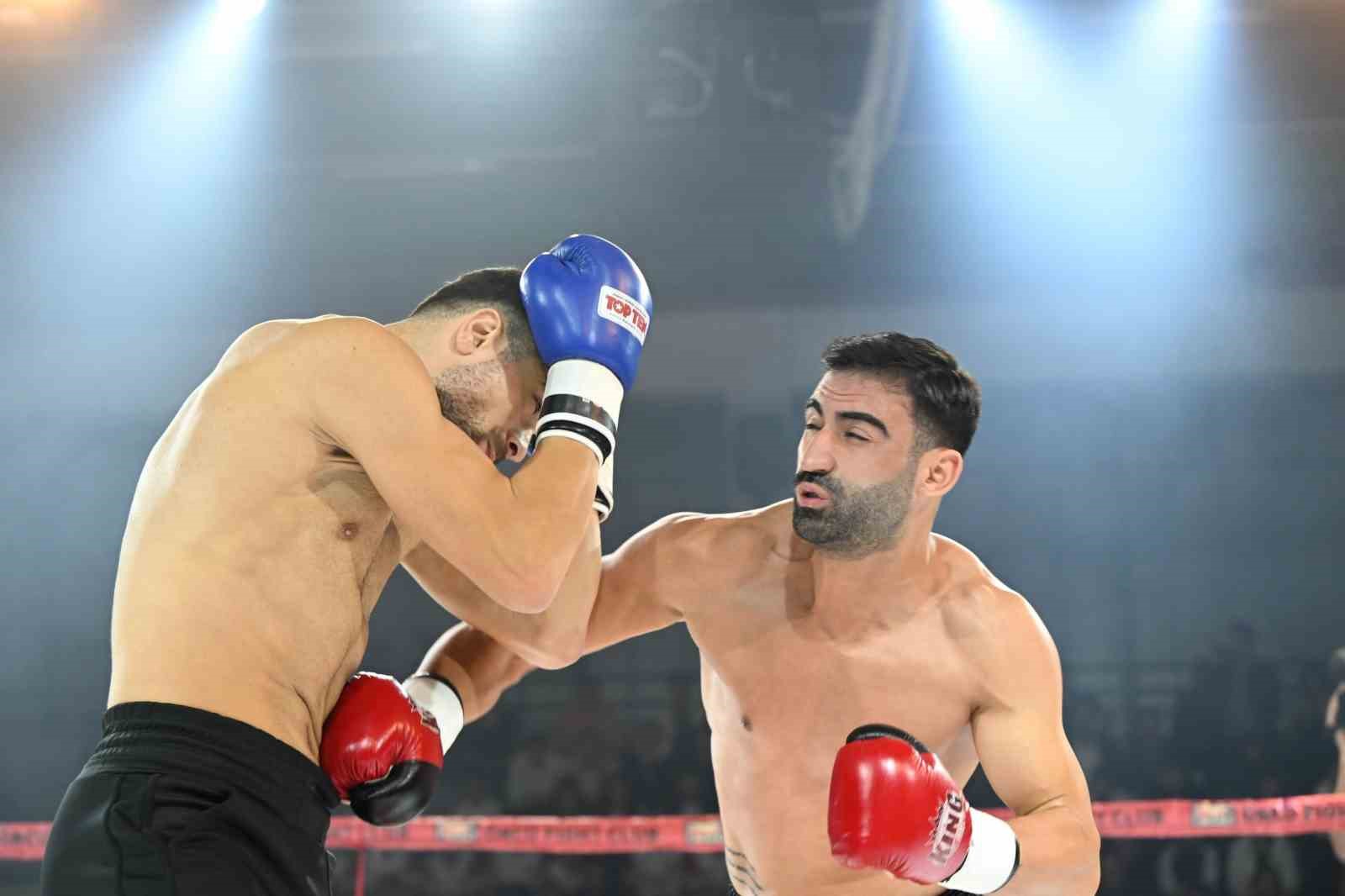 Gaziosmanpaşa’da 33. Super Series VIP Kick Boks Turnuvası düzenlendi