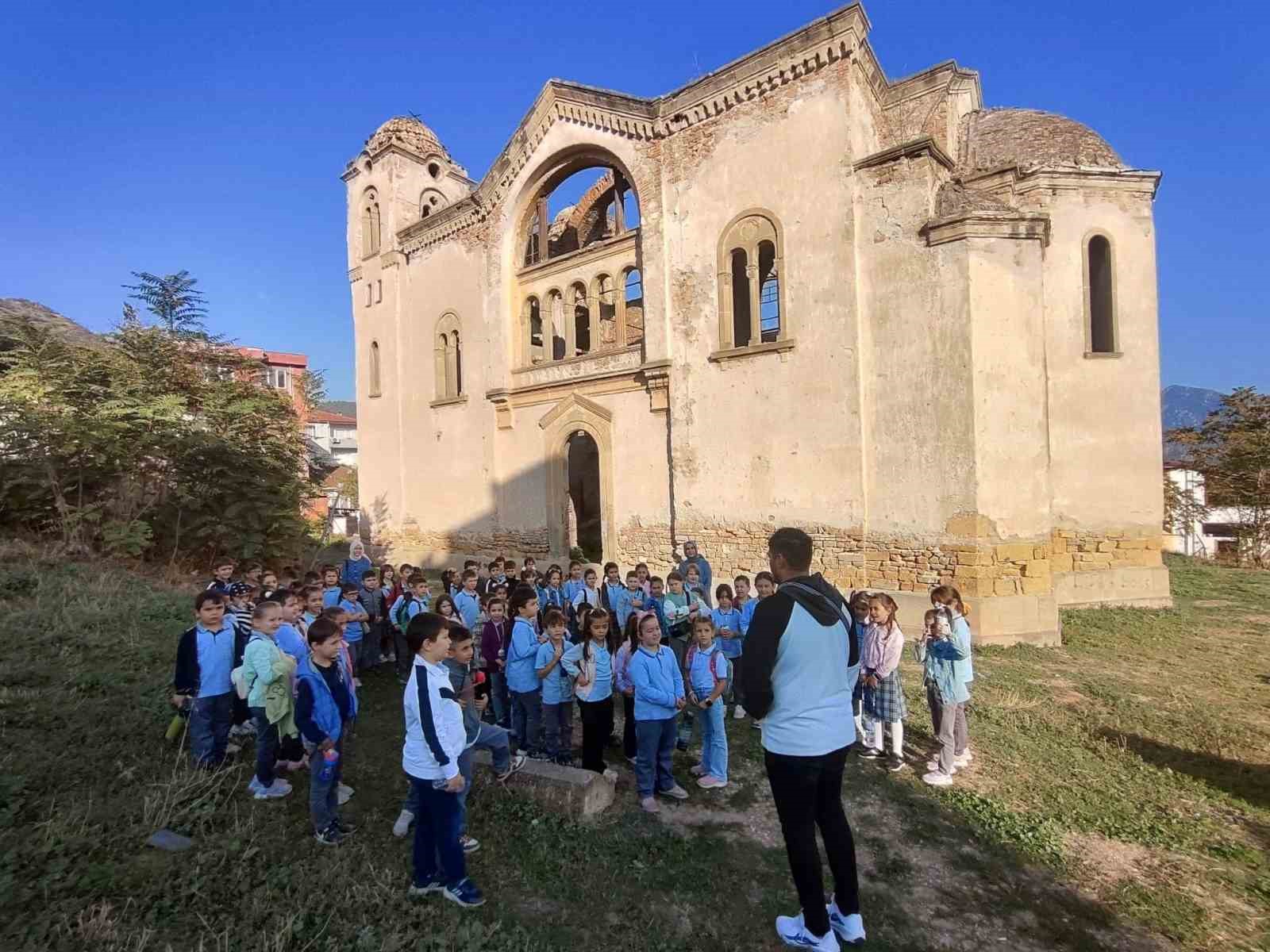 Öğrencilerden tarihe yolculuk