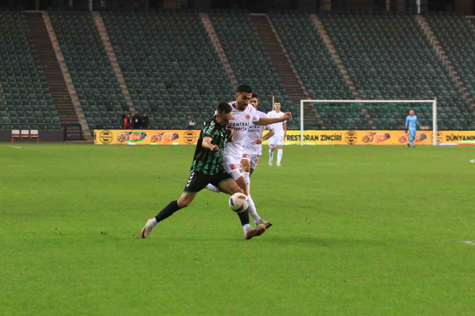 Trendyol 1. Lig: Kocaelispor: 1  - Ümraniyespor: 0