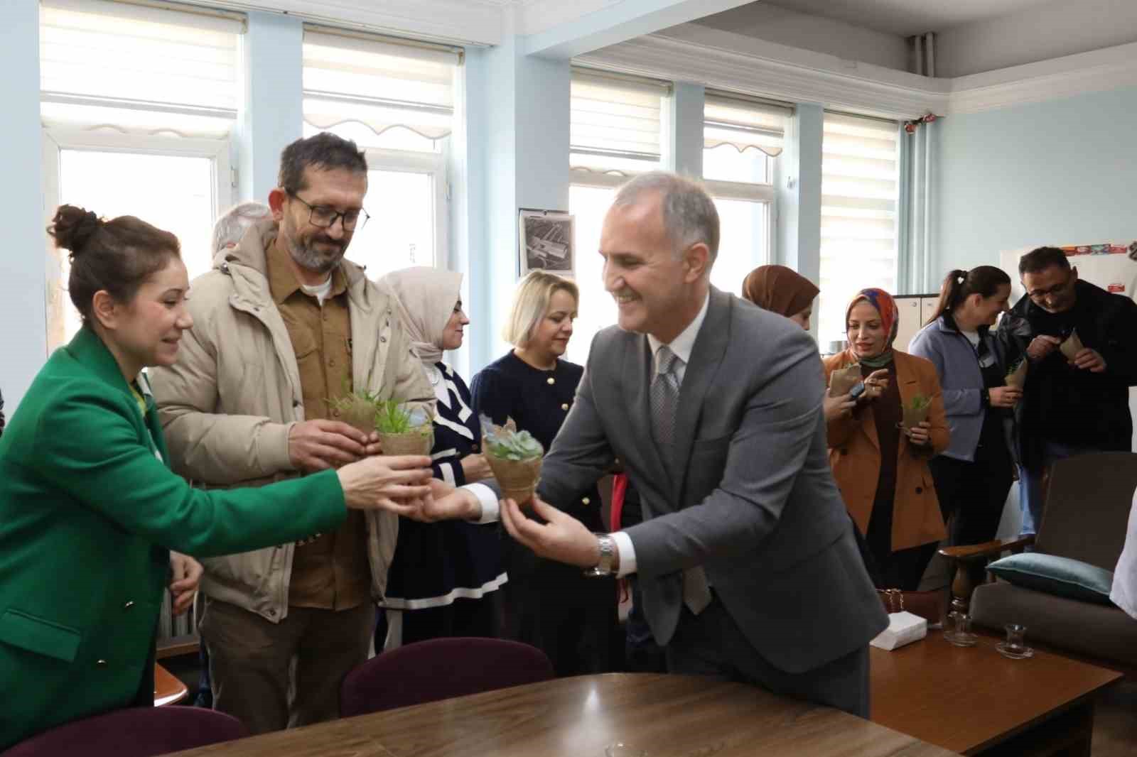 Başkan Taban’dan öğrenciler; “şehri birlikte yönetelim”