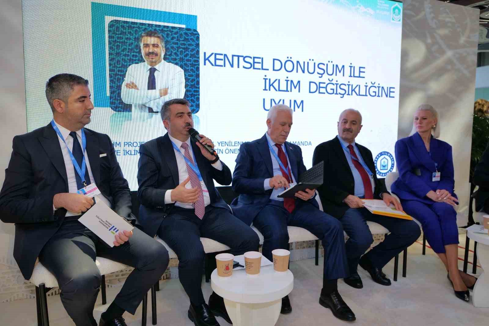 Başkan Yılmaz: "Kentsel dönüşüm projeleri iklim dostu bir gelecek için önemli"