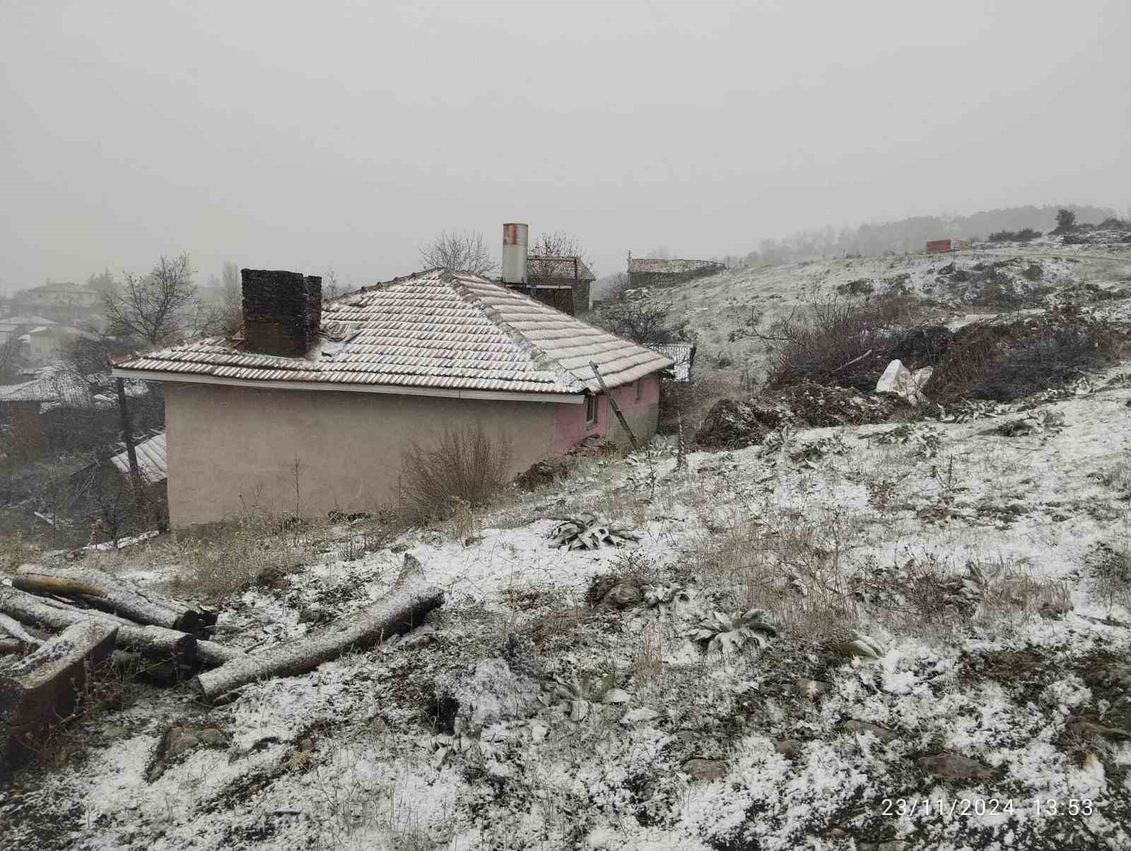 Bilecik’te kar yağışı etkili oldu