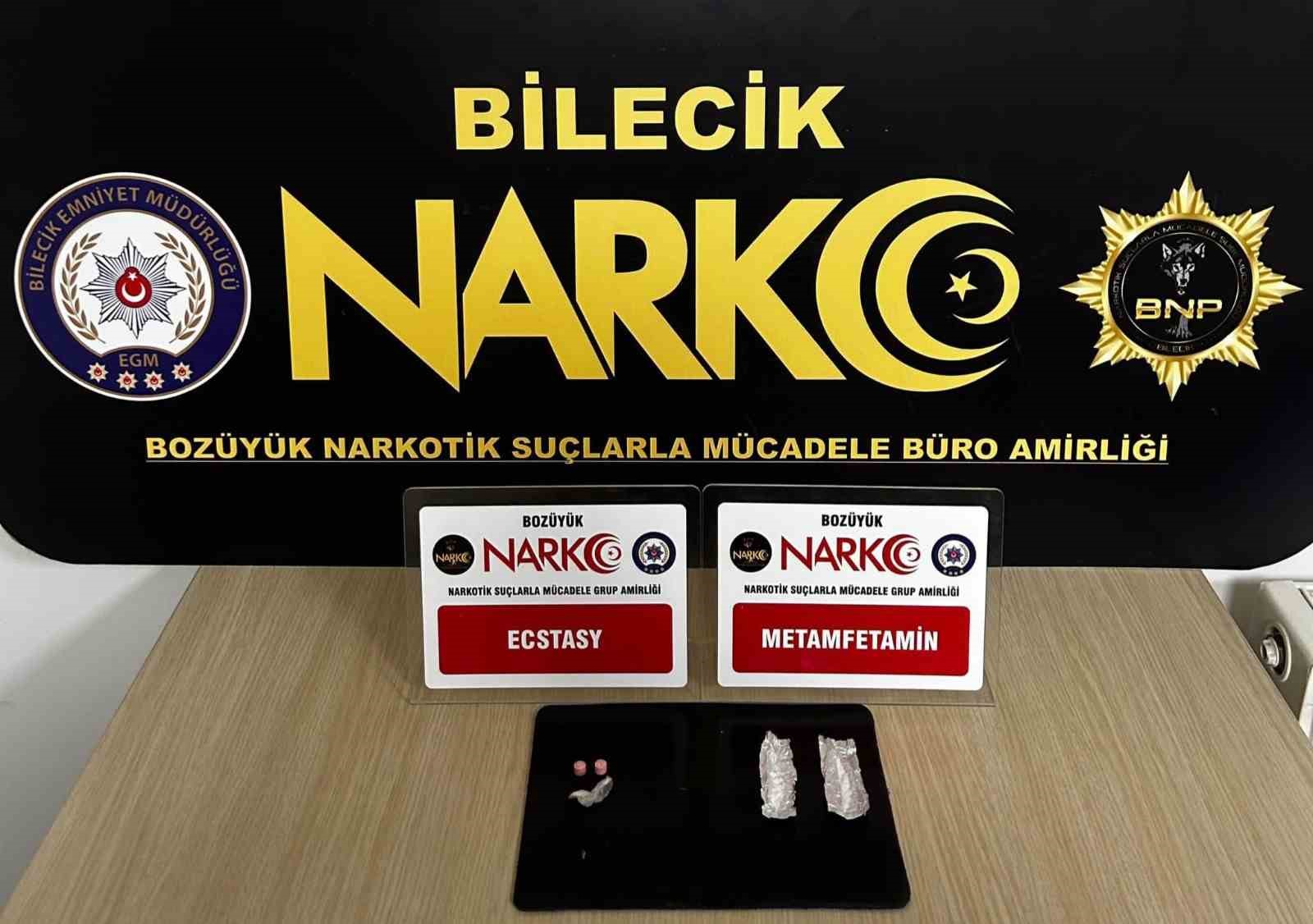 Bilecik’te şüpheli şahsın üzerinden uyuşturucu çıktı