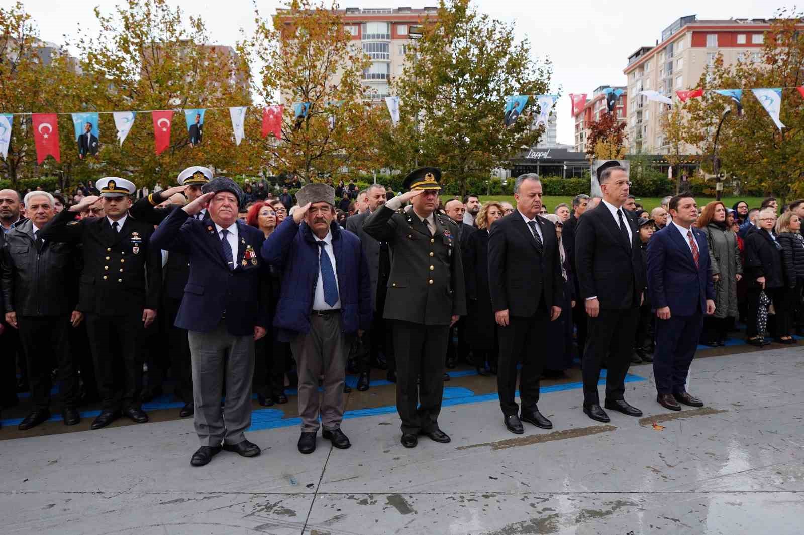 Gazi Mustafa Kemal Atatürk vefatının 86. yıl dönümünde Beylikdüzü’nde anıldı