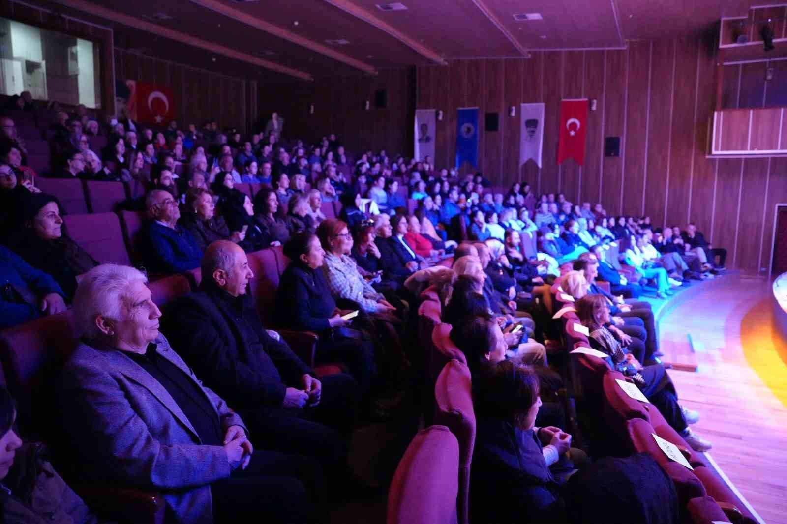 Kartal Belediyesi’nden Öğretmenler Günü’nde anlamlı konser