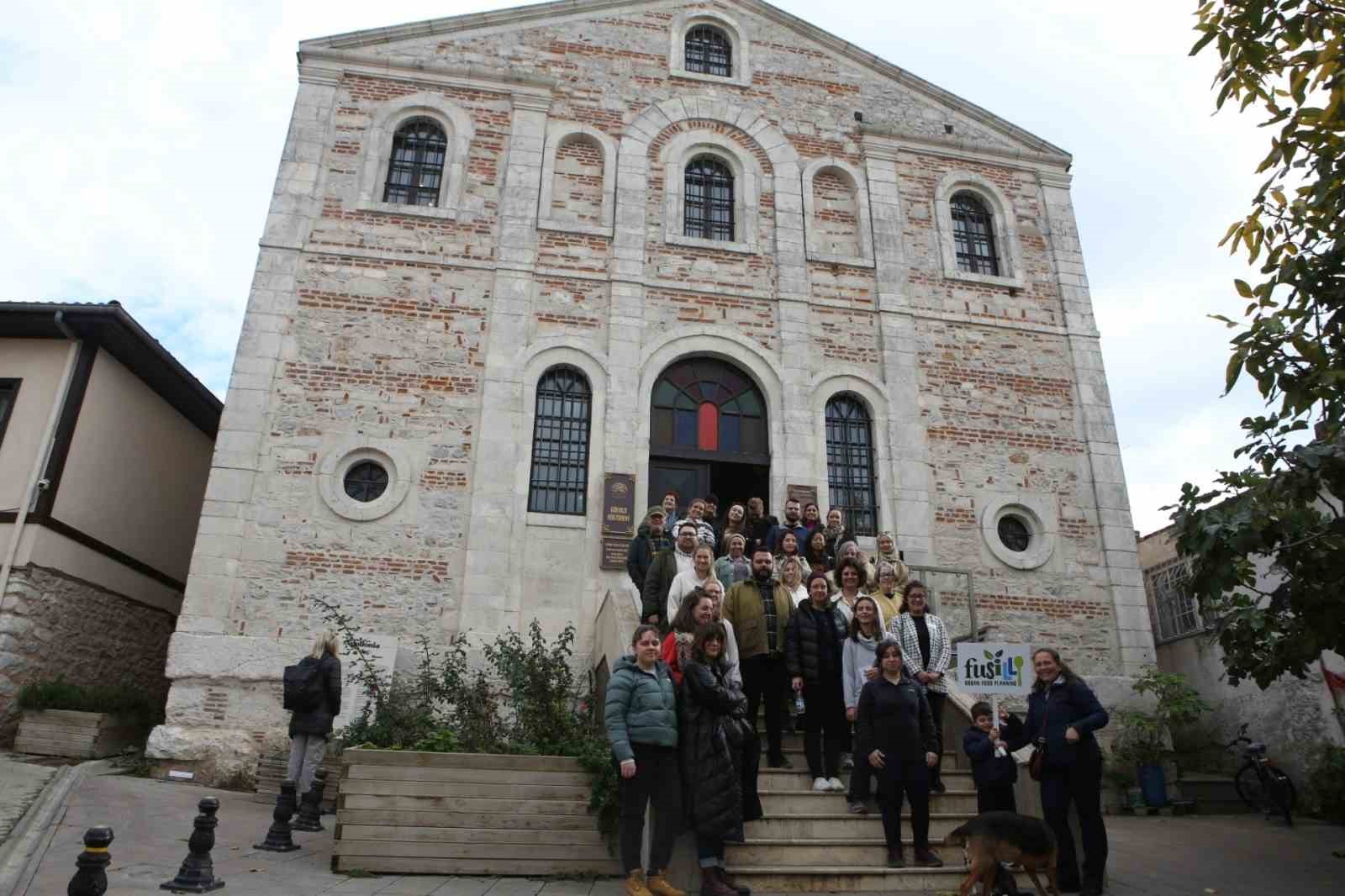 Nilüfer’in gıda zincirine tam not