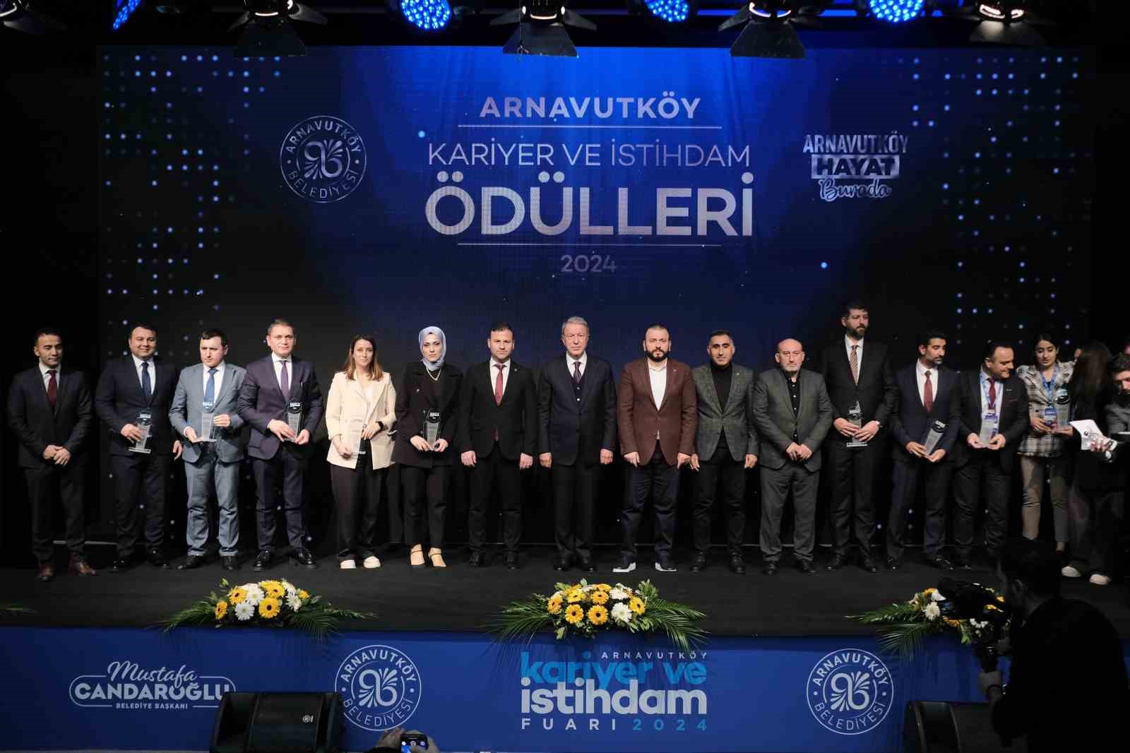 Arnavutköy’de 2 bin kişi İstihdam Fuarı ile iş buldu