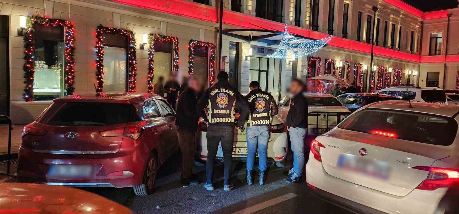 Beyoğlu’nda korsan otoparkçılara operasyon: 2 şüpheli gözaltına alındı