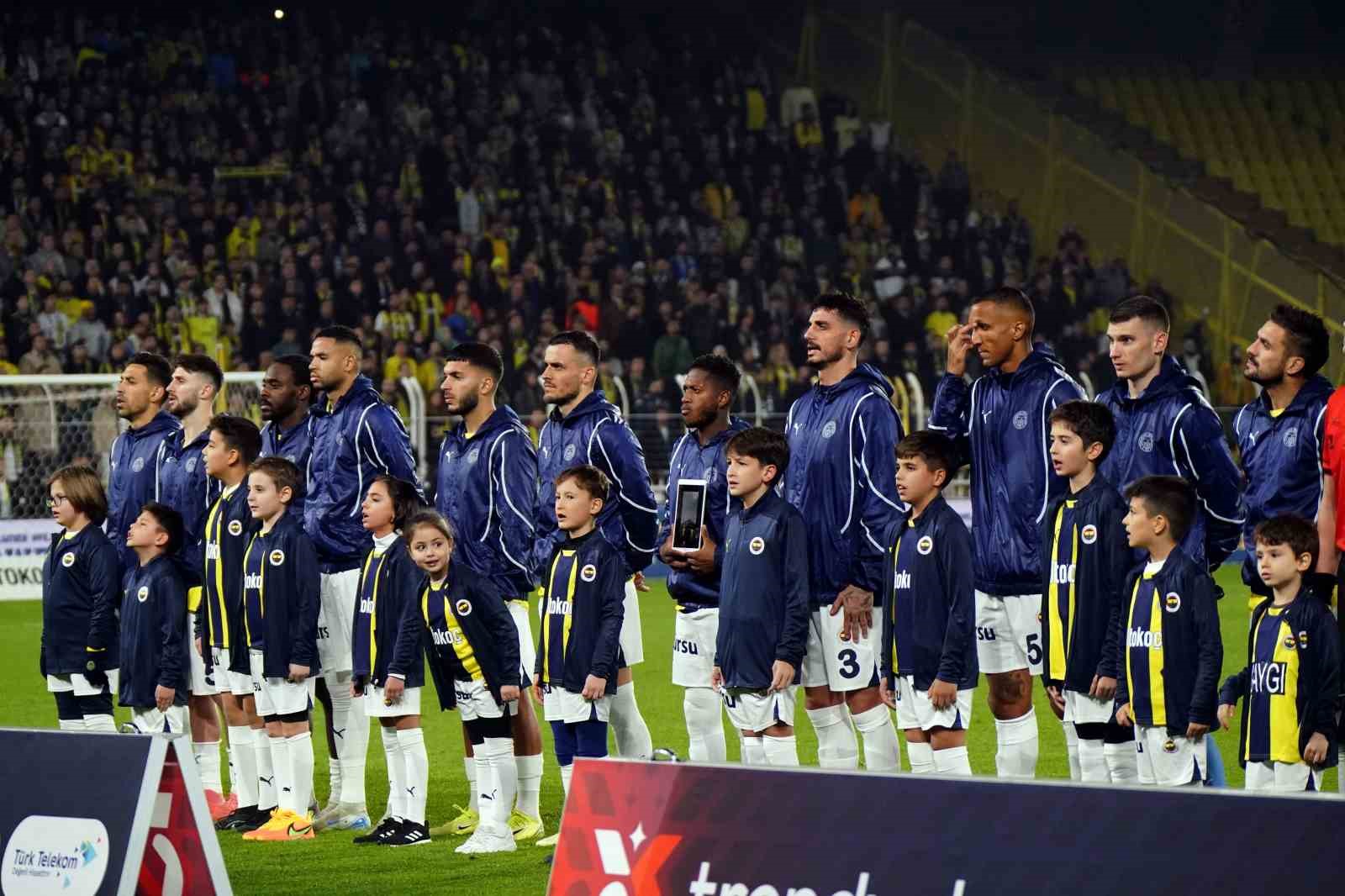 Jose Mourinho’dan Gaziantep FK maçında 5 değişiklik