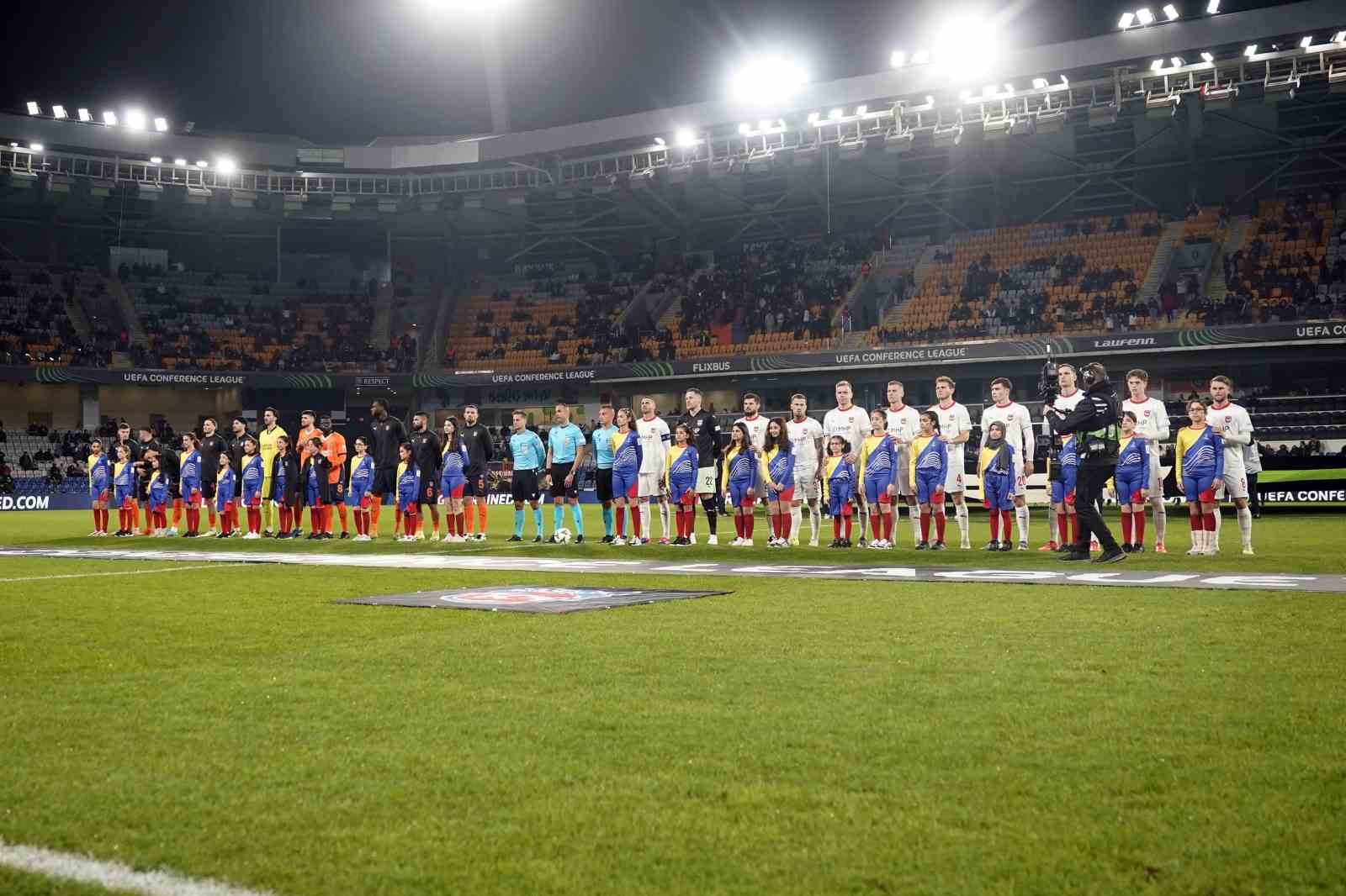 UEFA Konferans Ligi: Başakşehir: 1 - Heidenheim: 0 (Maç devam ediyor)