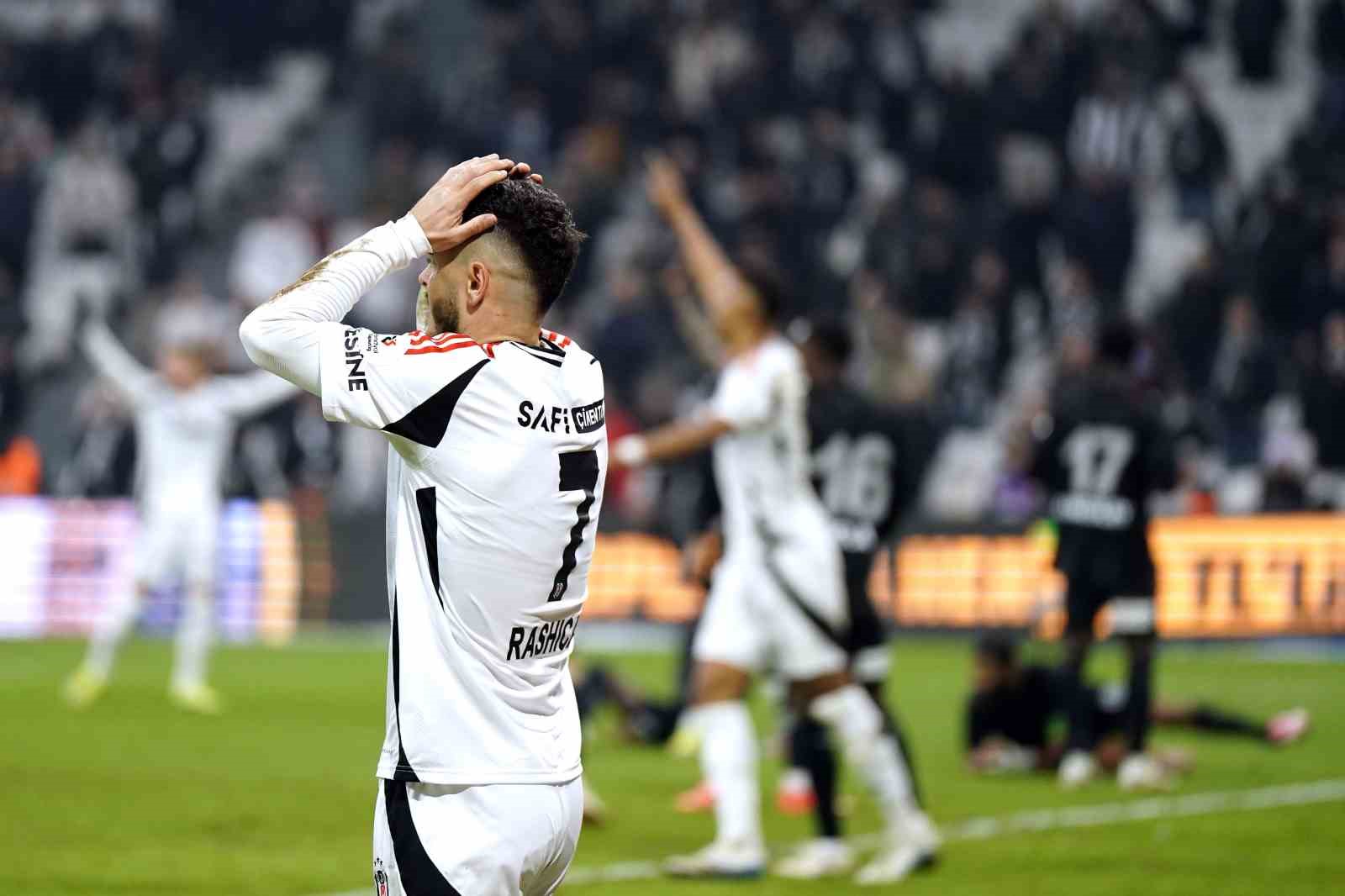 Beşiktaş ligde son 4 maçın 3’ünde berabere kaldı