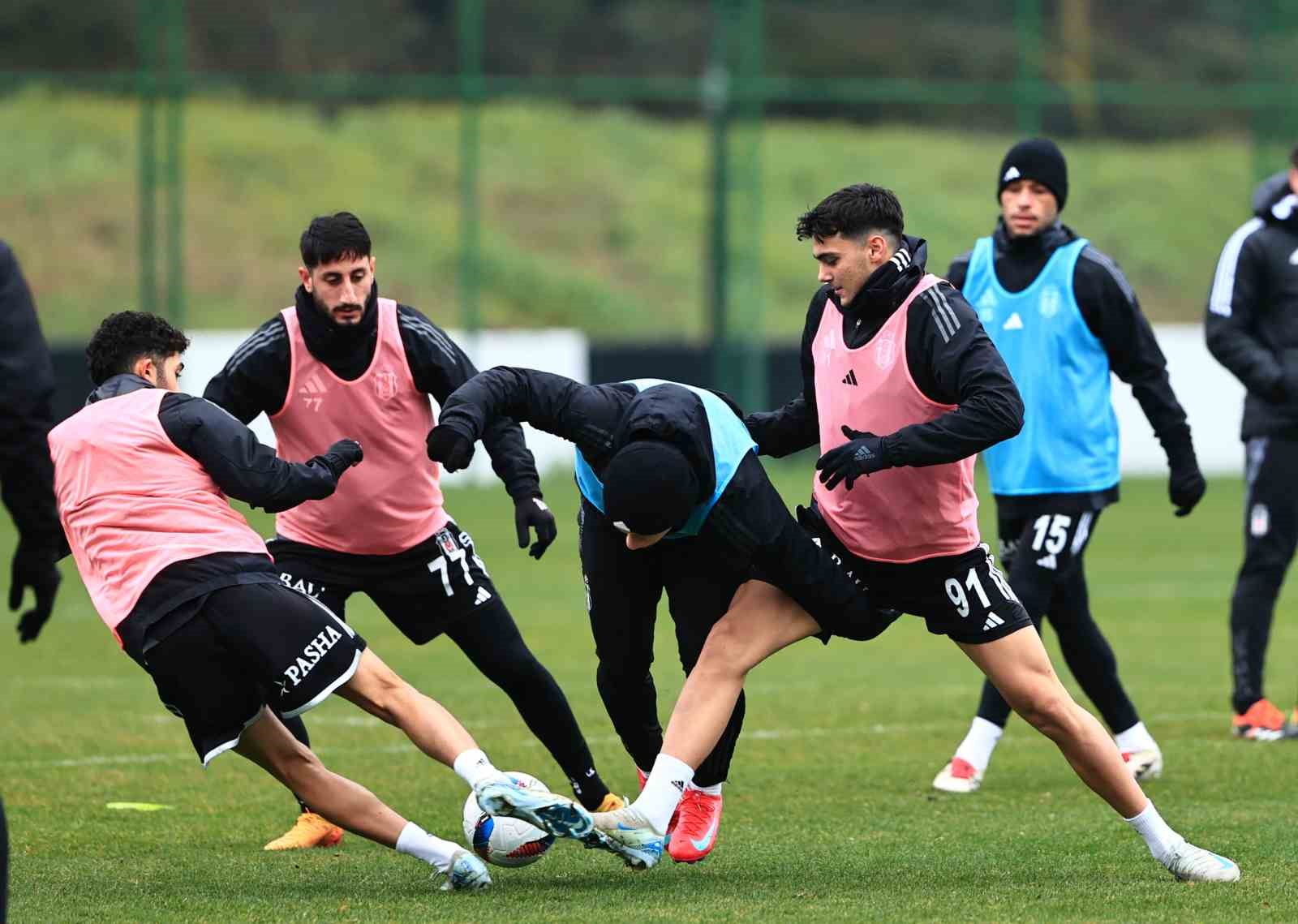 Beşiktaş’ta Samsunspor maçı hazırlıkları devam etti