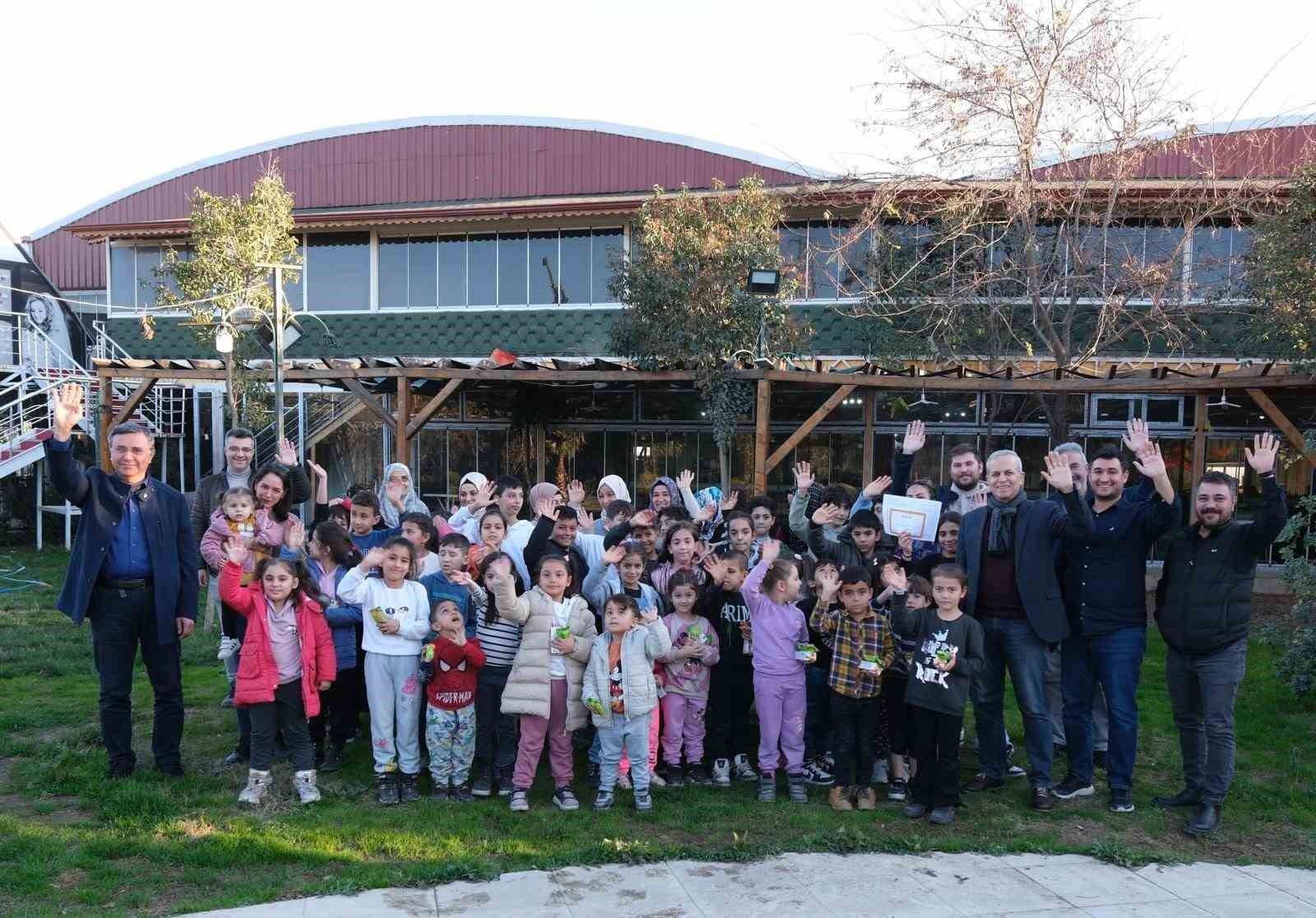 Enerjisa Dağıtım Şirketleri’nin deprem bölgesine olan desteği devam ediyor